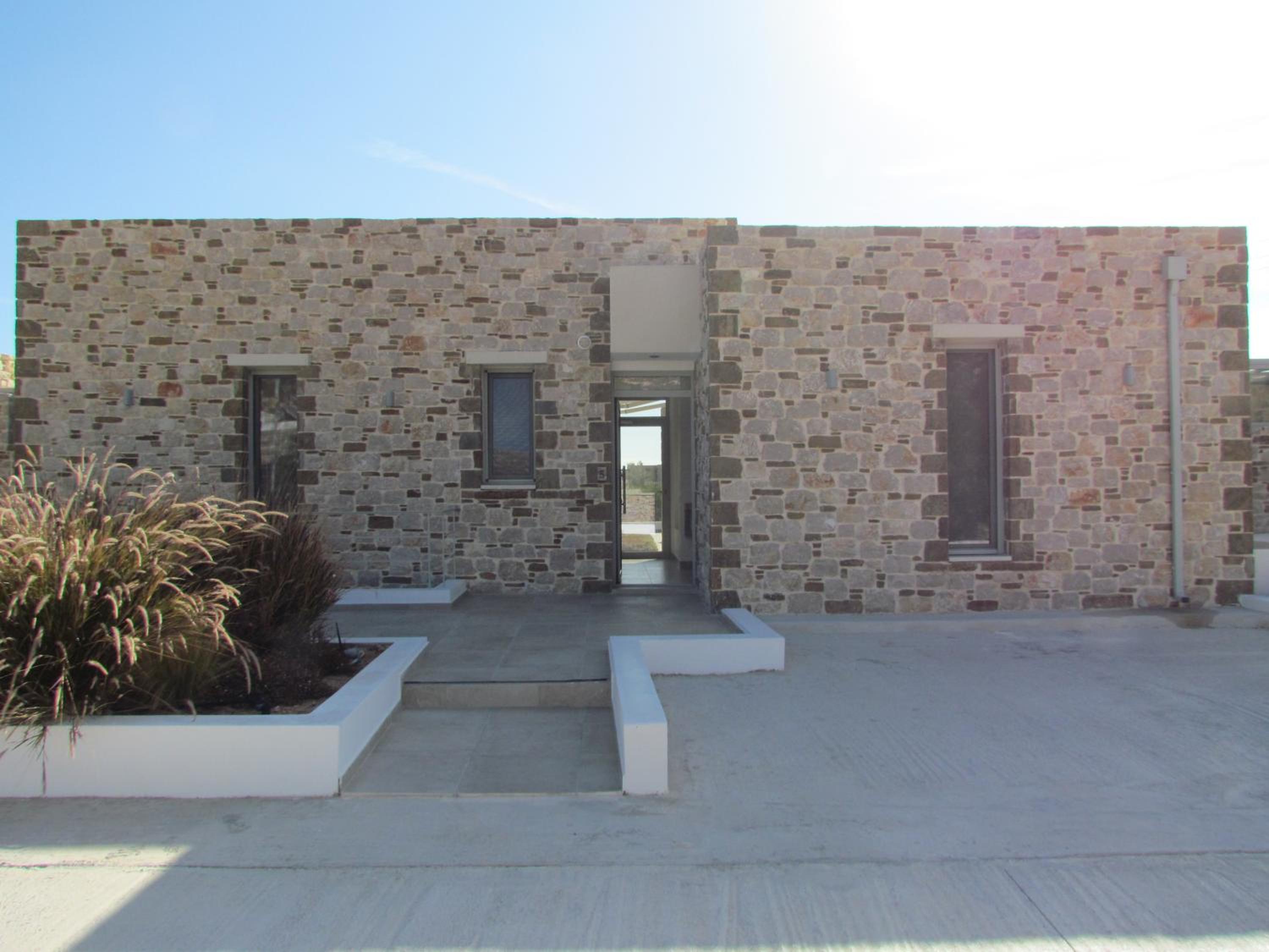 Orelia Luxury Villas