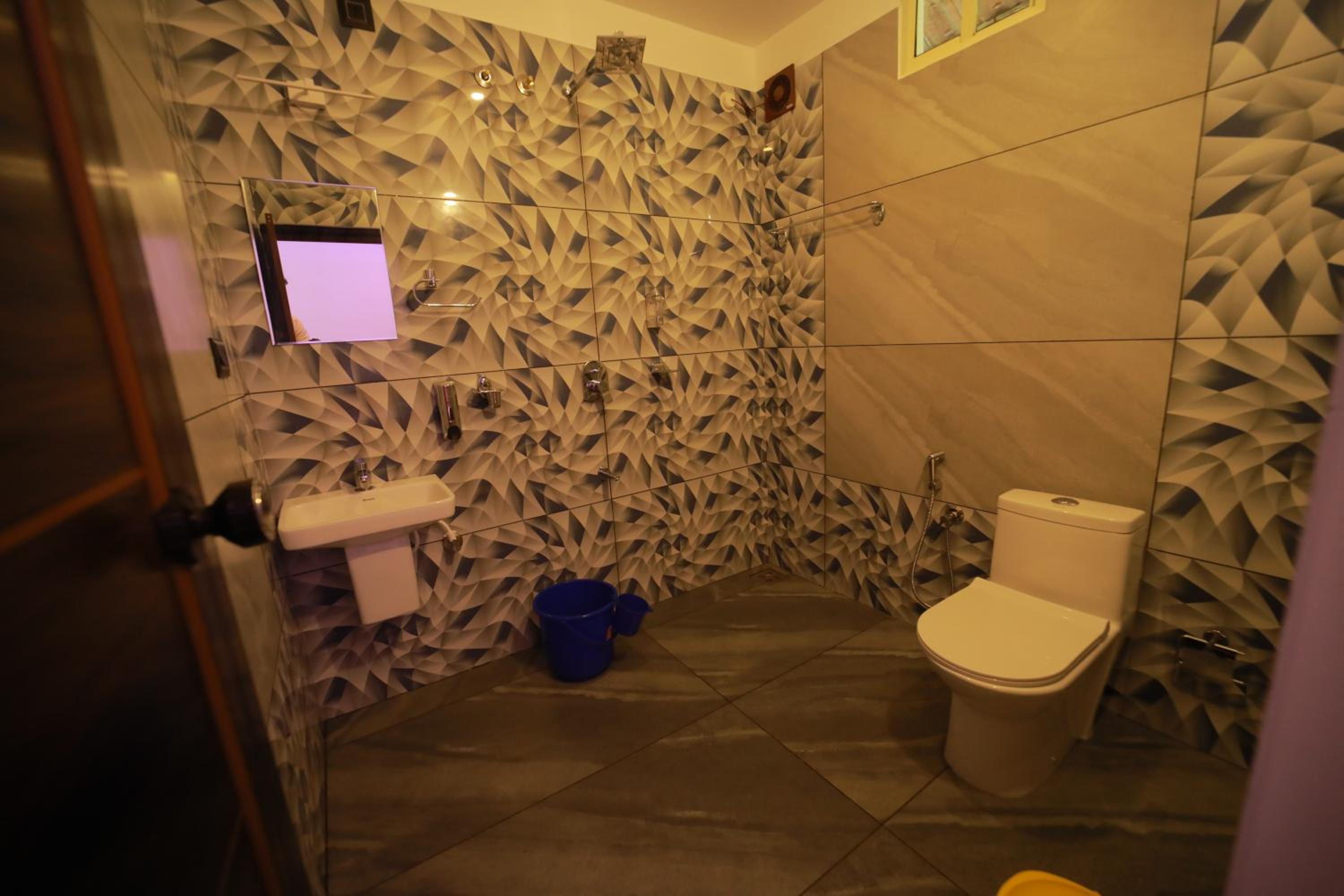 Prakruthi Residency Munroeisland