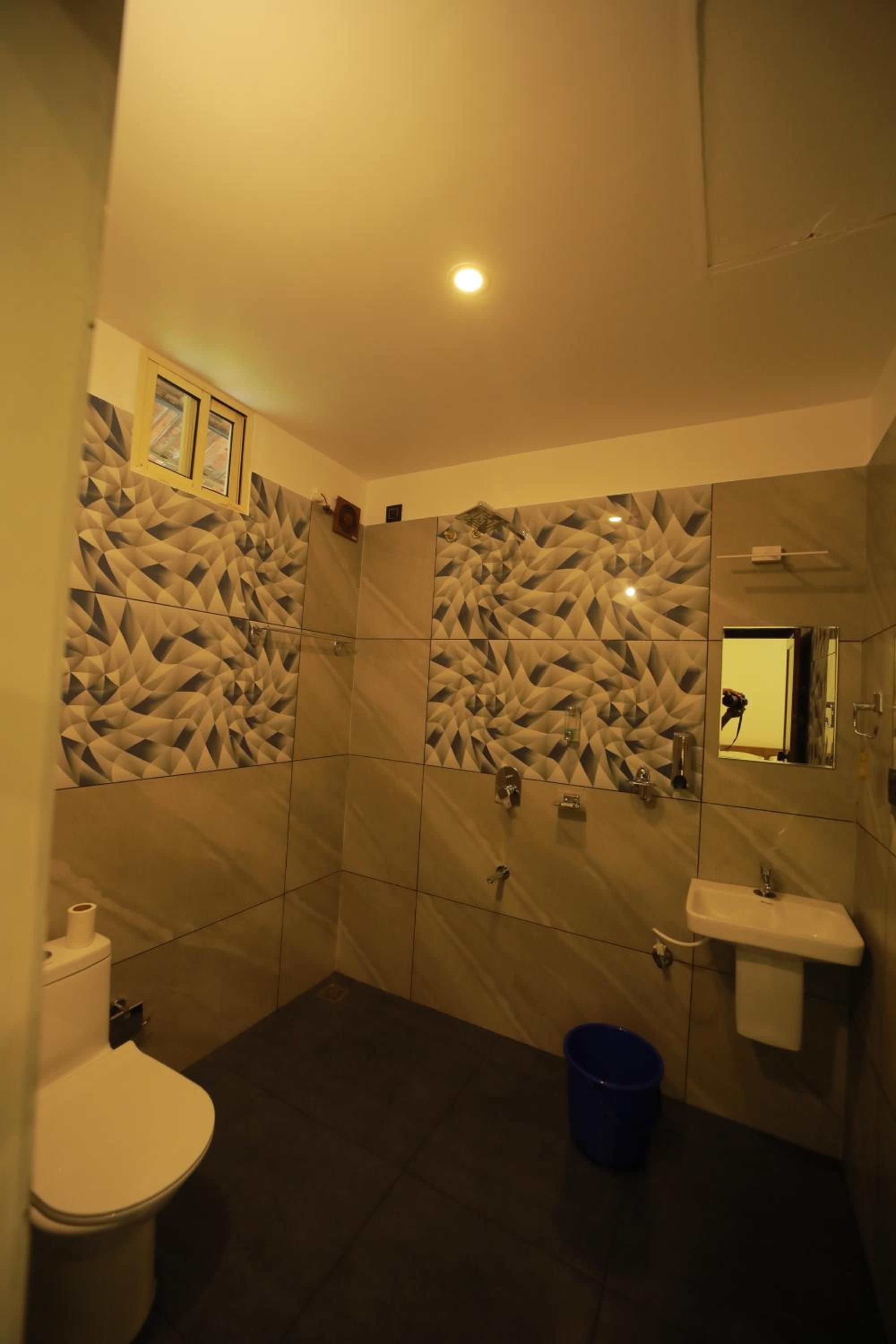 Prakruthi Residency Munroeisland