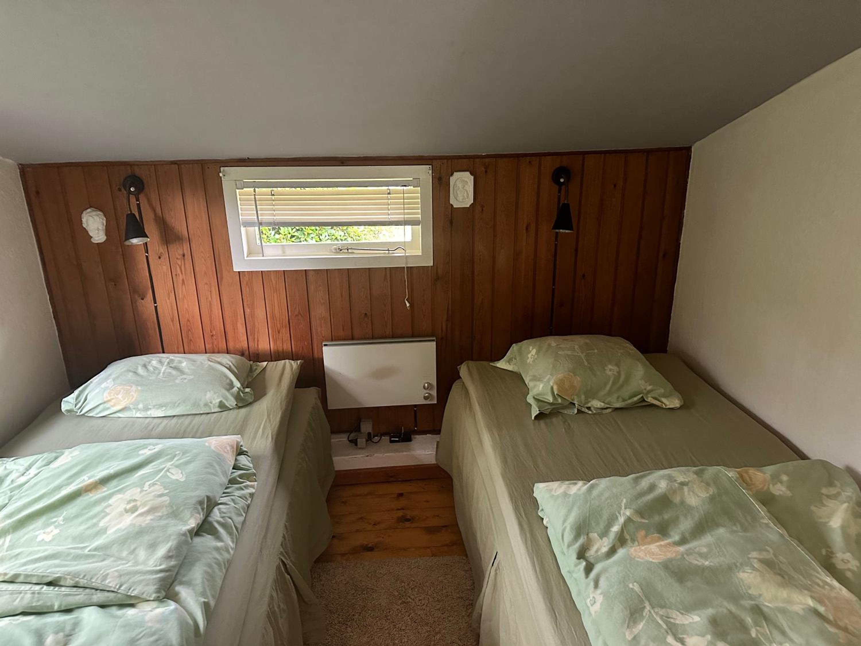 Pax House