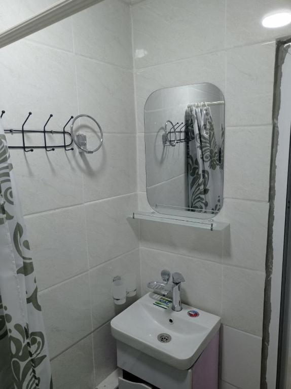 Raxat Guest House