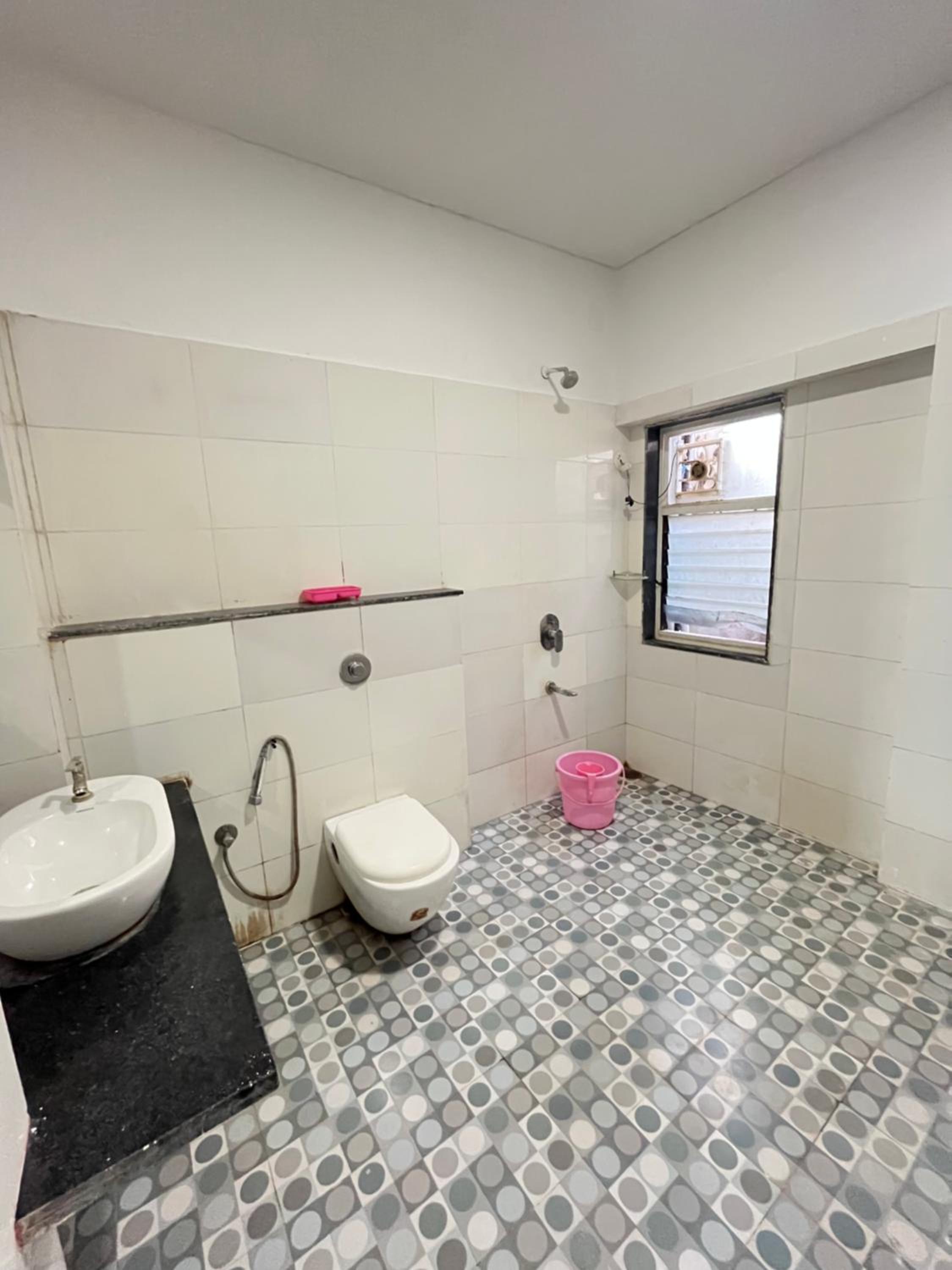 Hotel vaishnavi - 200mtr From temple only view 5