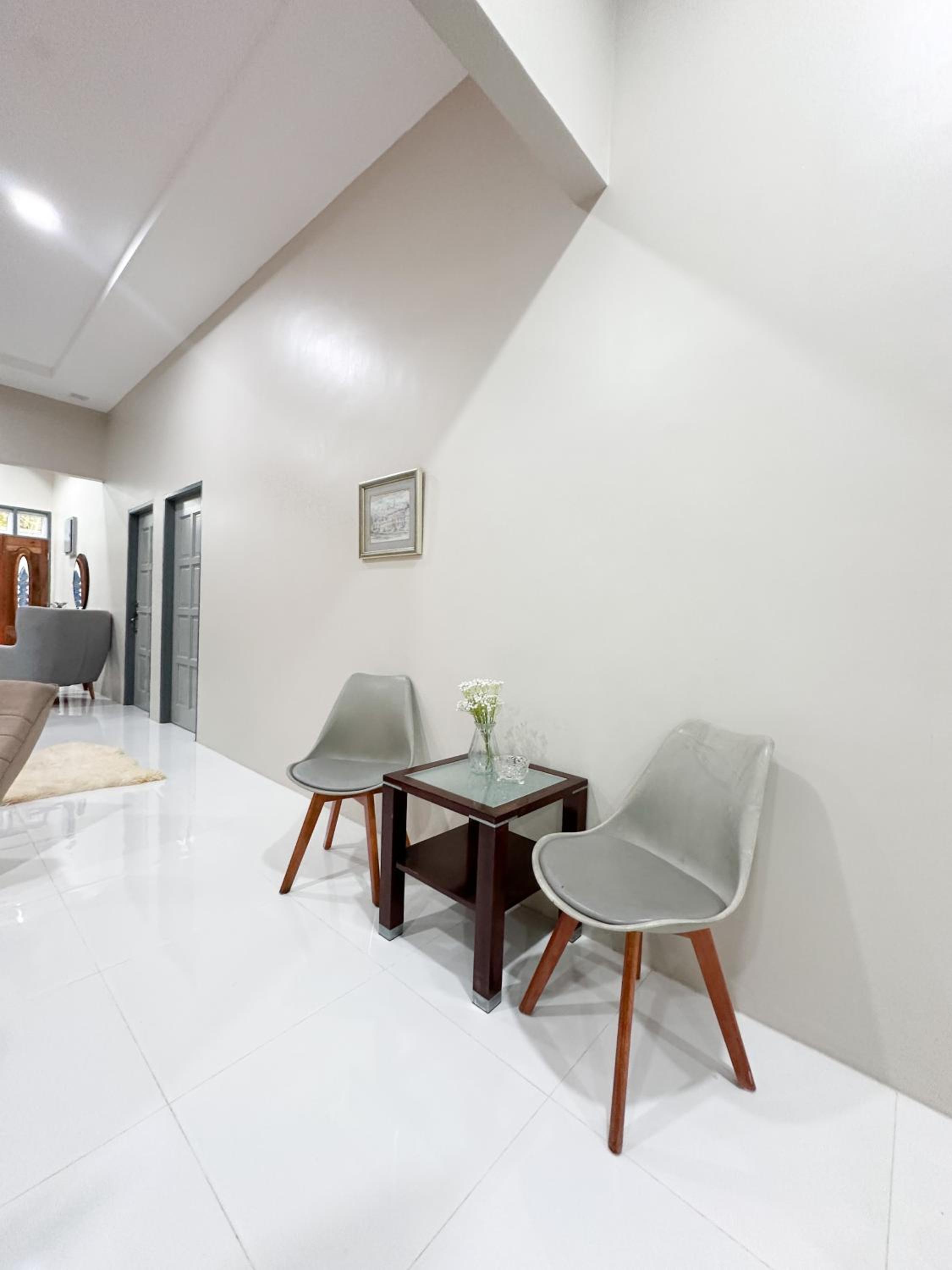 Sejenak Homestay with Pool photo 6