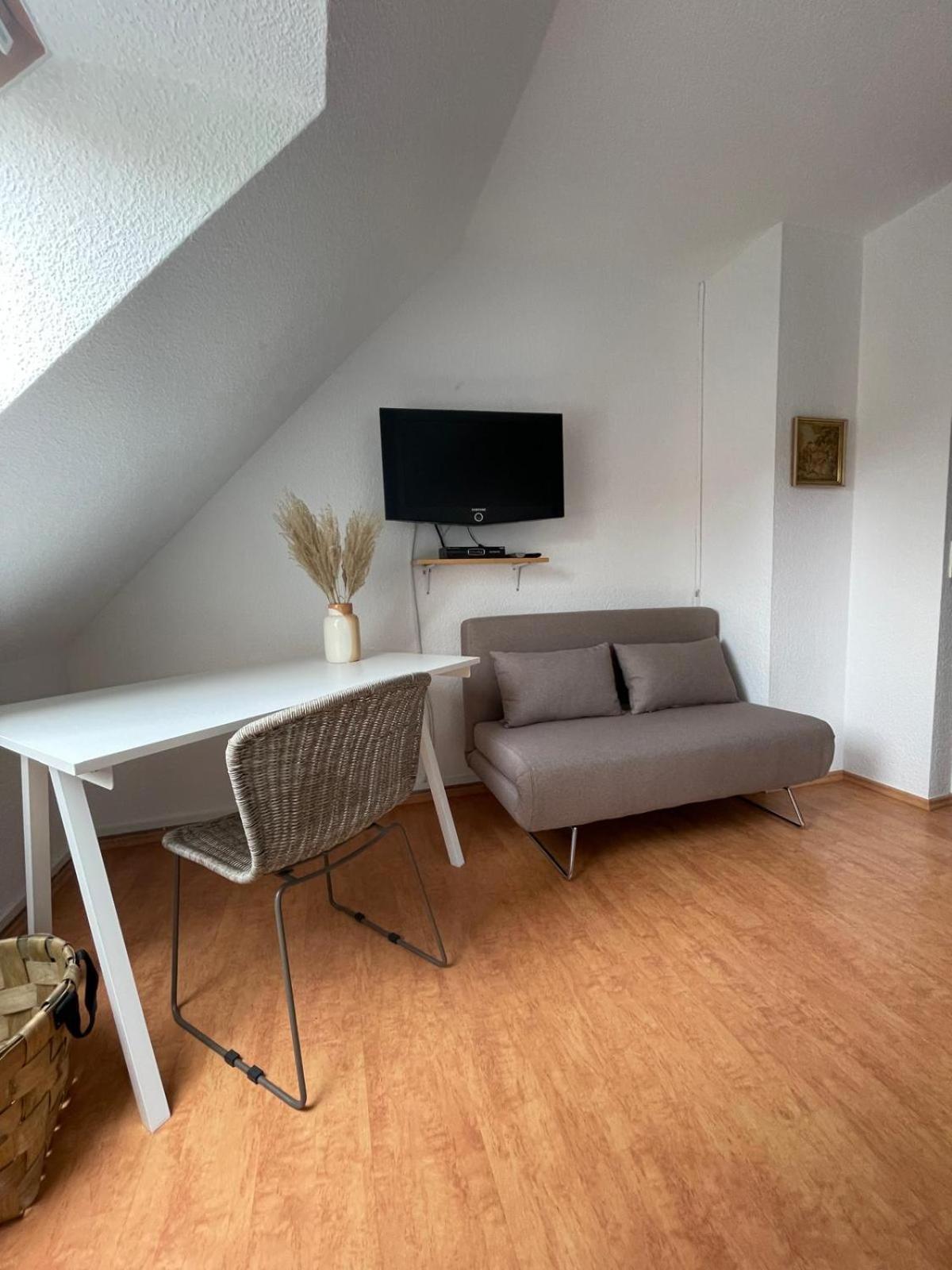 Twenge Retreat - Haus Nähe Stadt und Flughafen mit Garten, 3 Zimmer, TV, Küche, Bad und Netflix