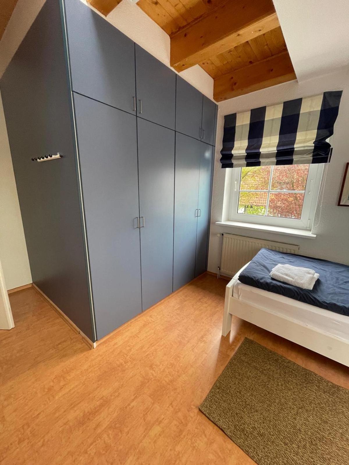 Twenge Retreat - Haus Nähe Stadt und Flughafen mit Garten, 3 Zimmer, TV, Küche, Bad und Netflix