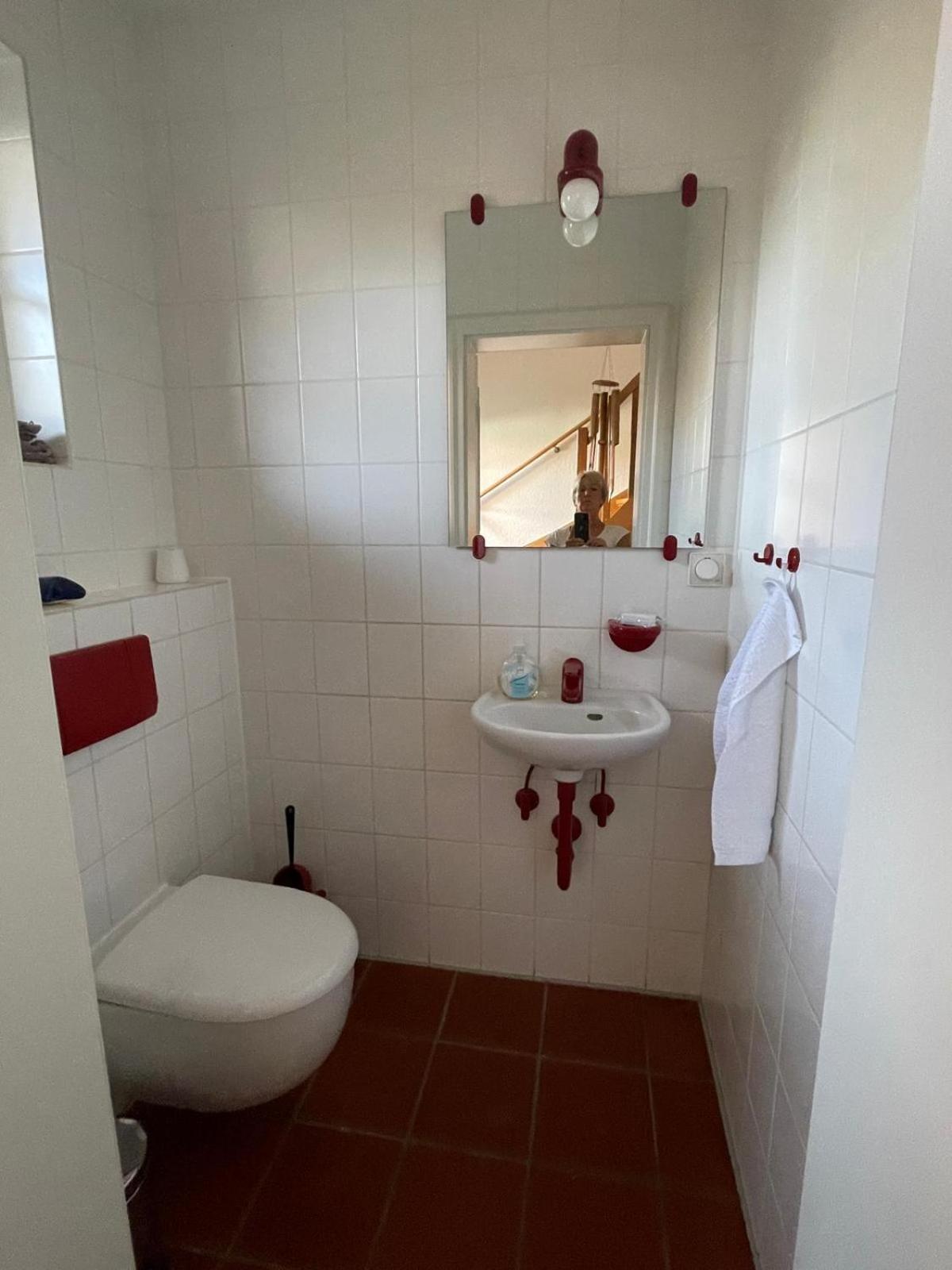 Twenge Retreat - Haus Nähe Stadt und Flughafen mit Garten, 3 Zimmer, TV, Küche, Bad und Netflix
