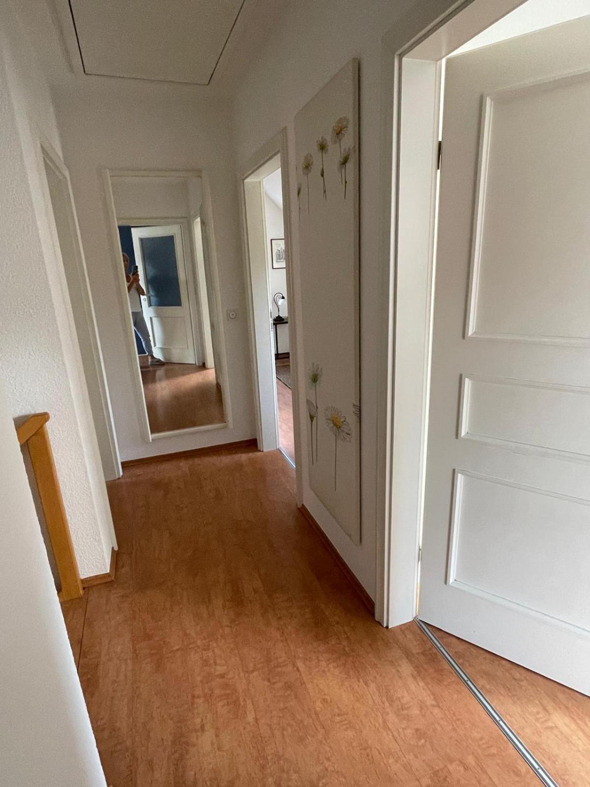 Twenge Retreat - Haus Nähe Stadt und Flughafen mit Garten, 3 Zimmer, TV, Küche, Bad und Netflix
