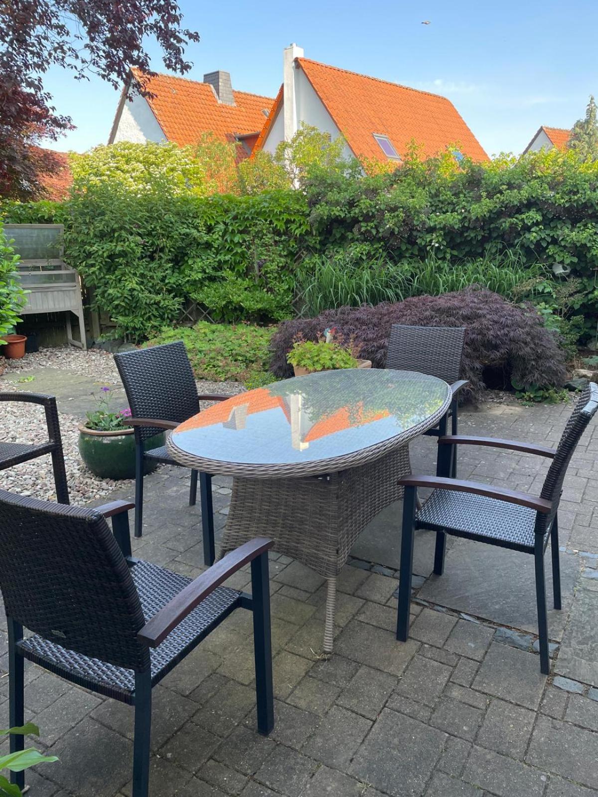 Twenge Retreat - Haus Nähe Stadt und Flughafen mit Garten, 3 Zimmer, TV, Küche, Bad und Netflix