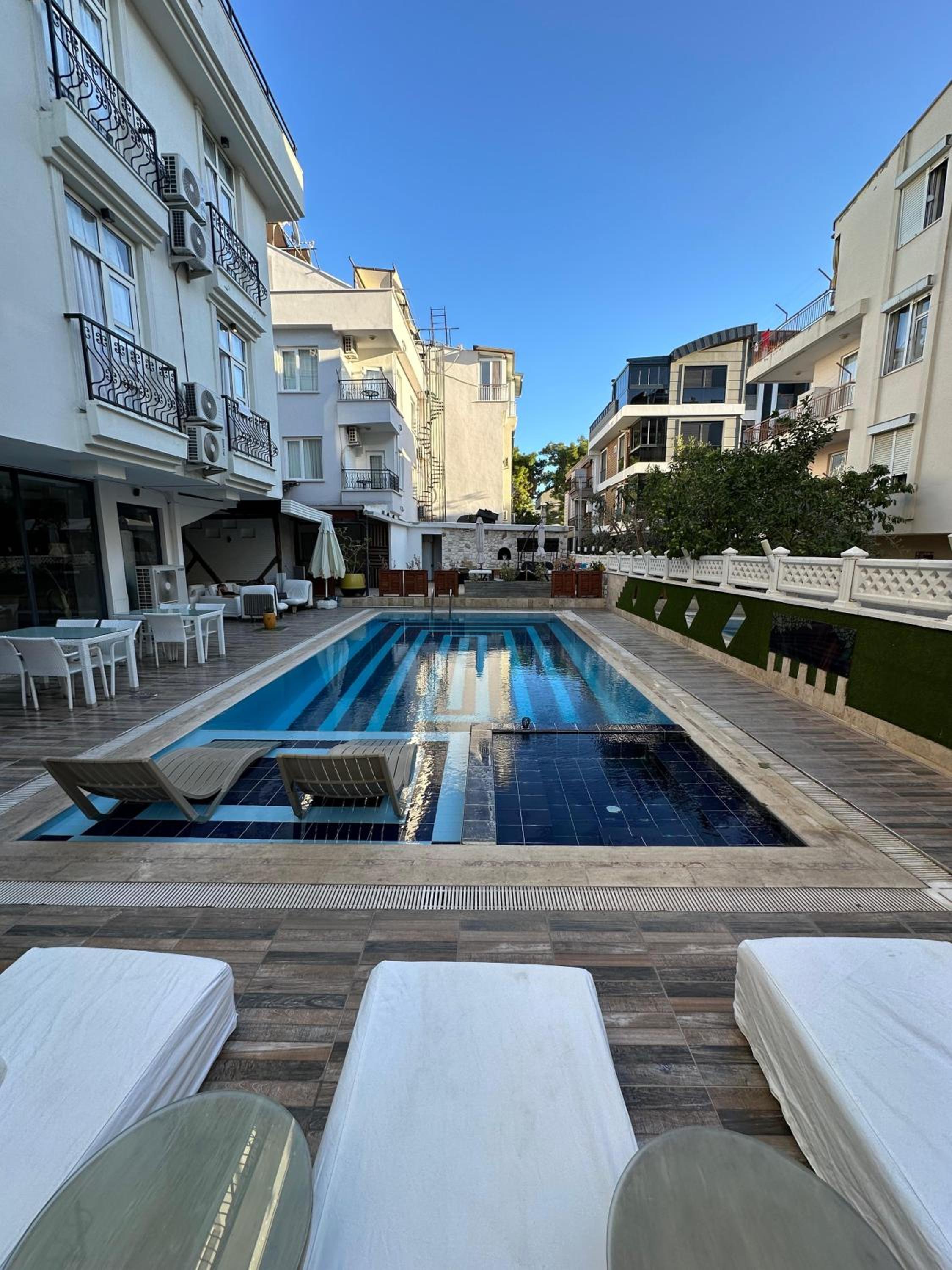 NFK The House Hotel - Image 11