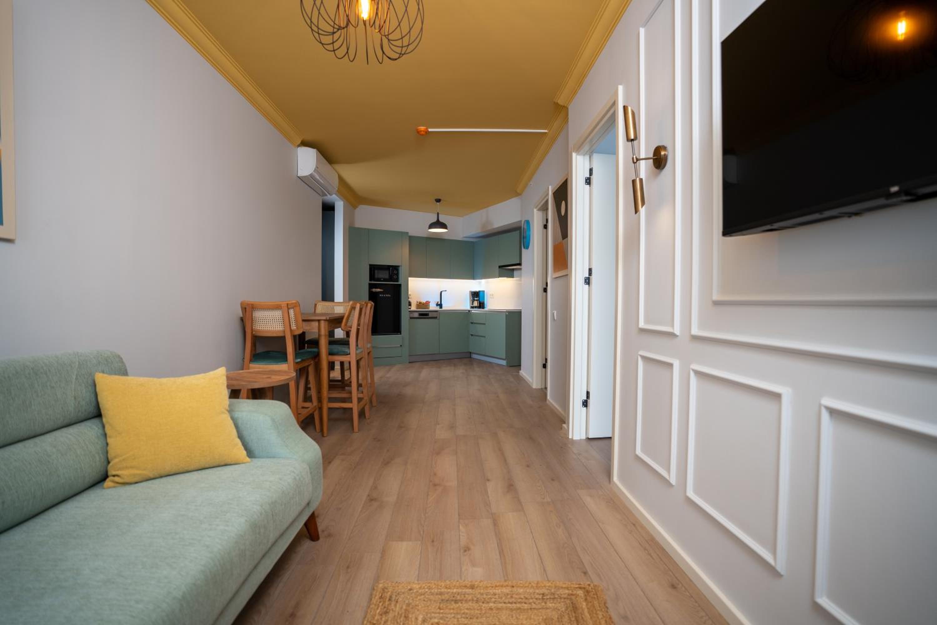 Bird Nest Suites - Image 75