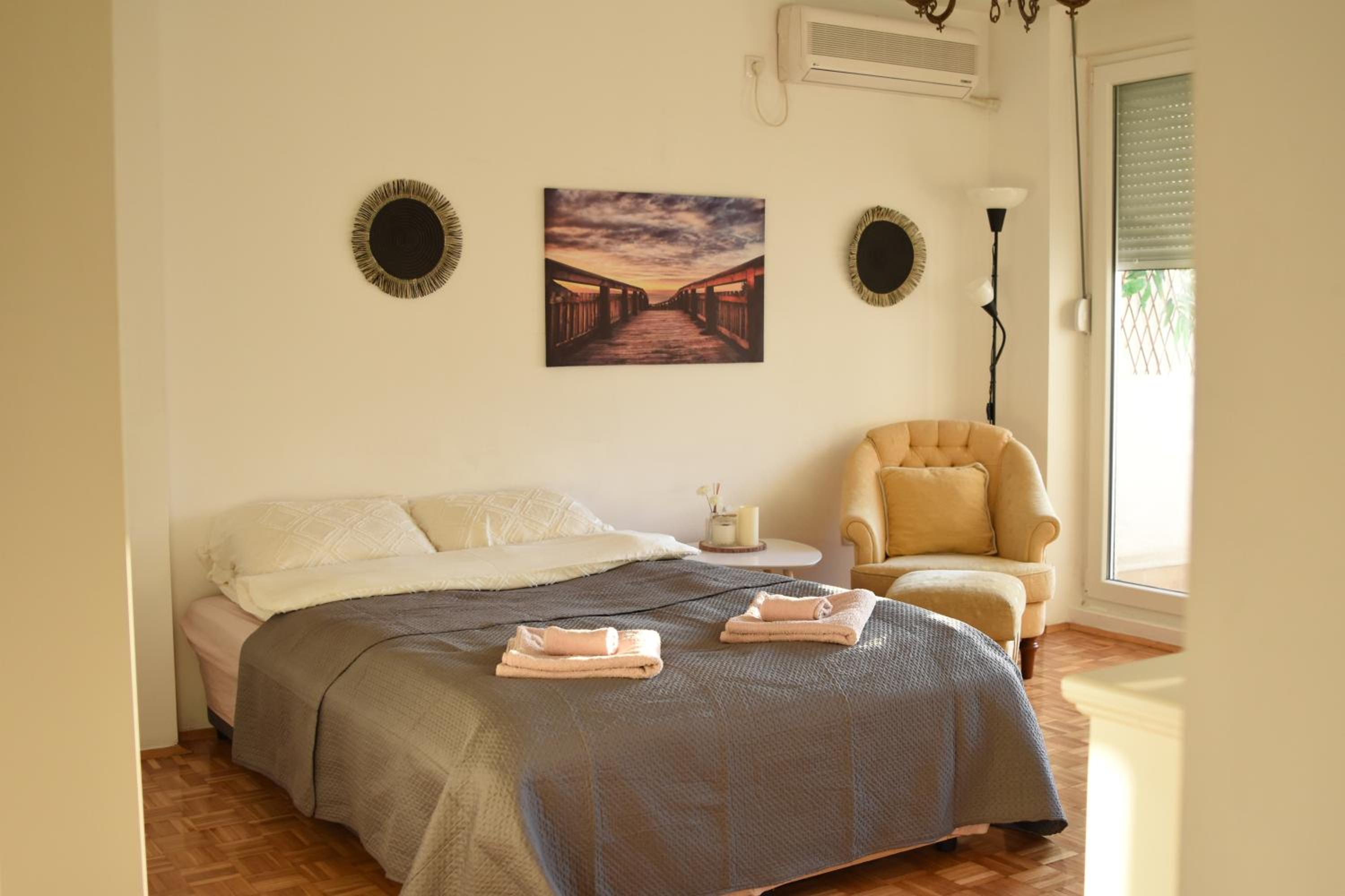 Sunny Comfort Stay view 2