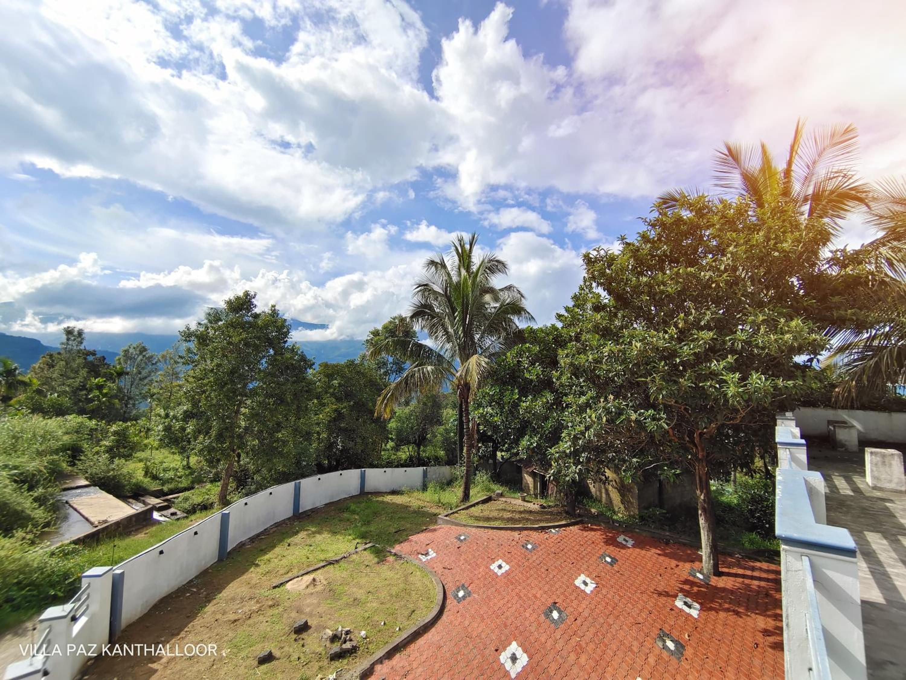 Villa Paz Home Stay Kanthalloor view 2