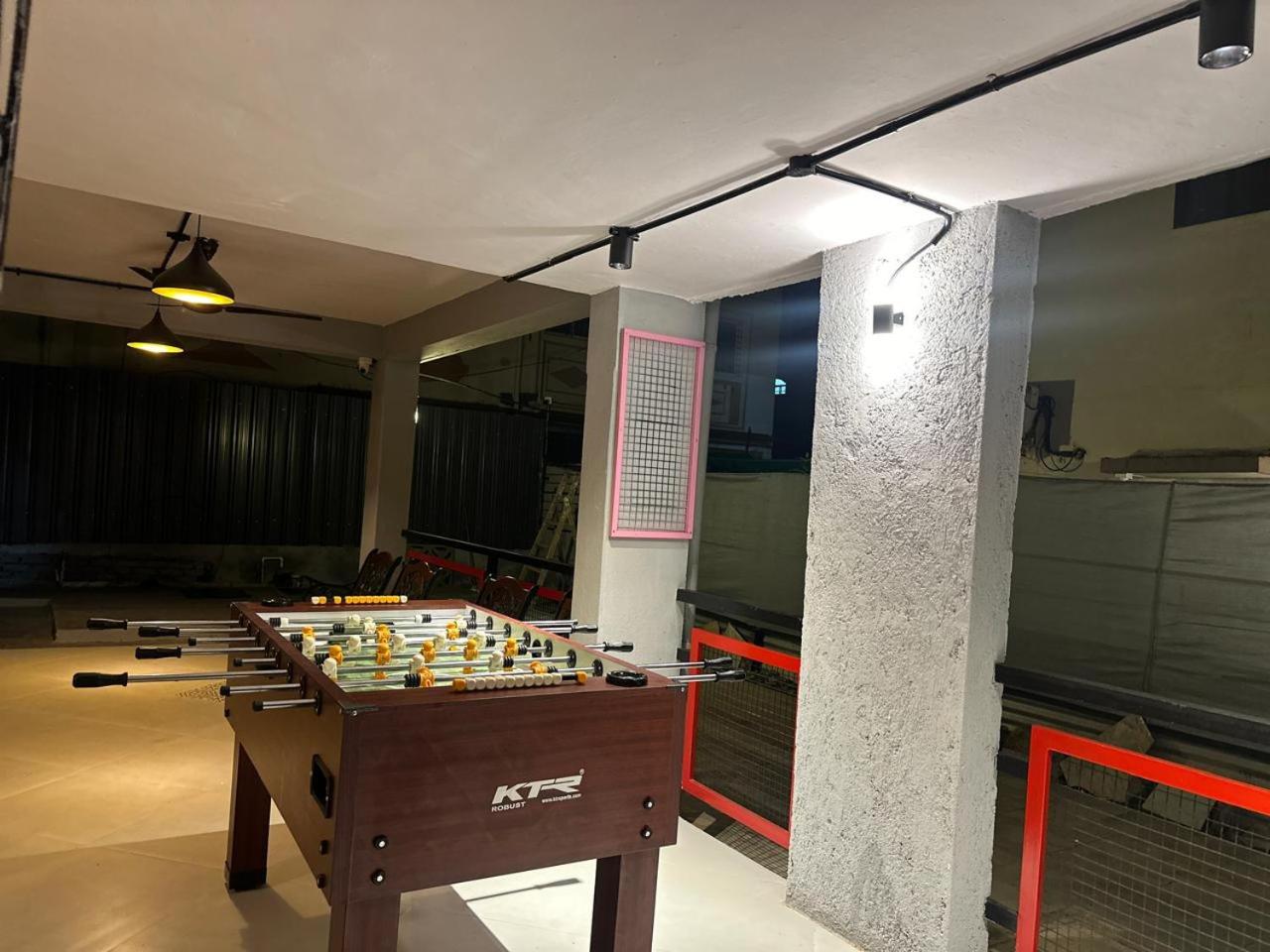 Travotale Hostel and CoWork Koregaonpark Pune view 2