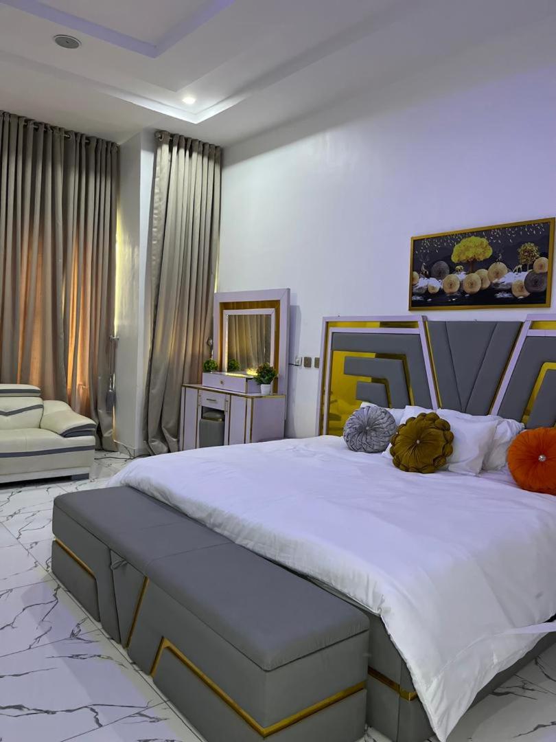 4 bedroom duplex entire space at Chevron lekki Lagos Nigeria view 3