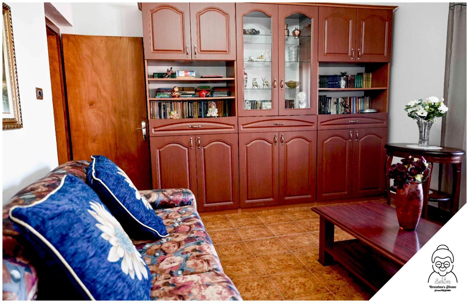 Grandma's Home Tirana City Center