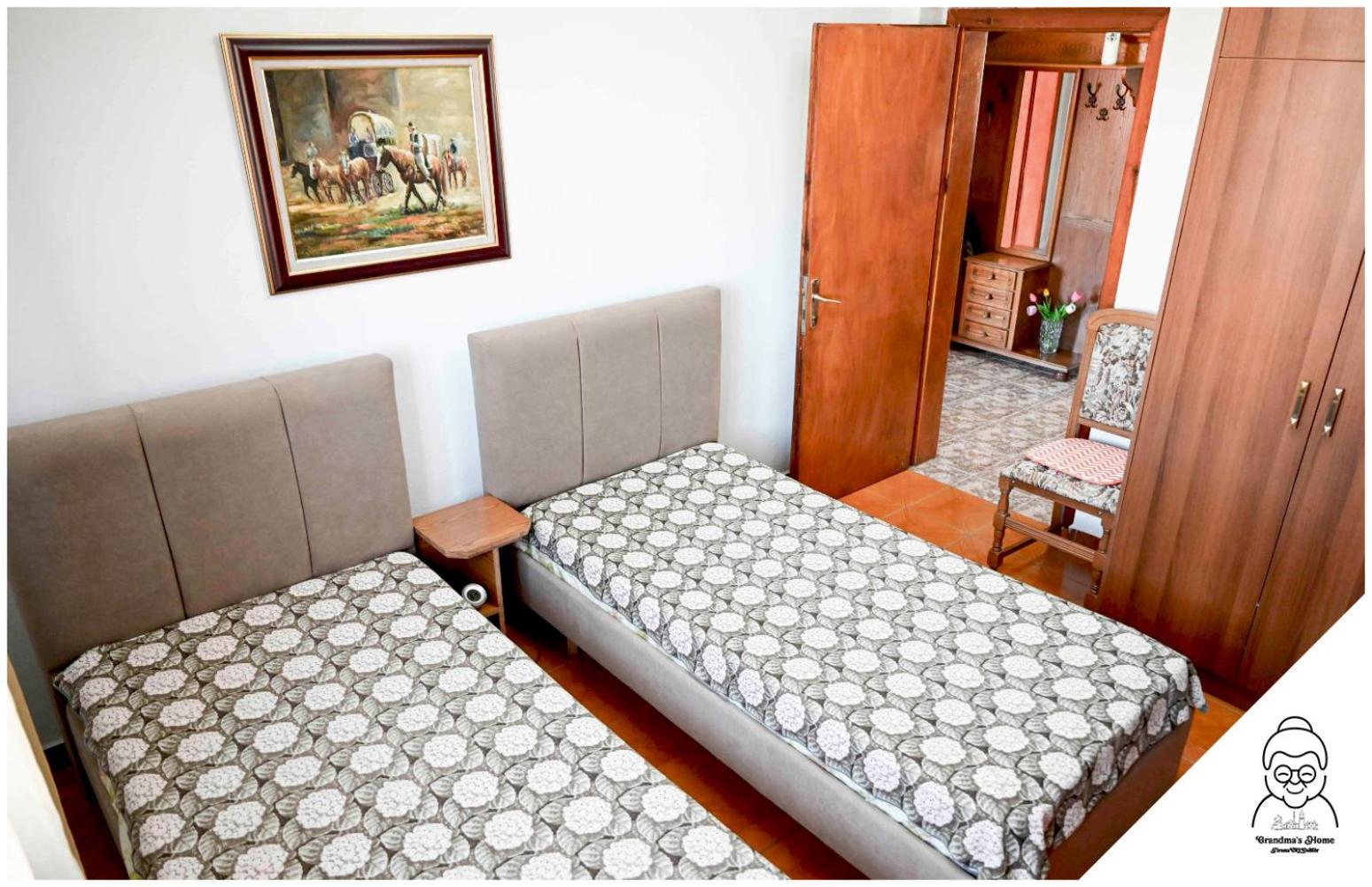Grandma's Home Tirana City Center