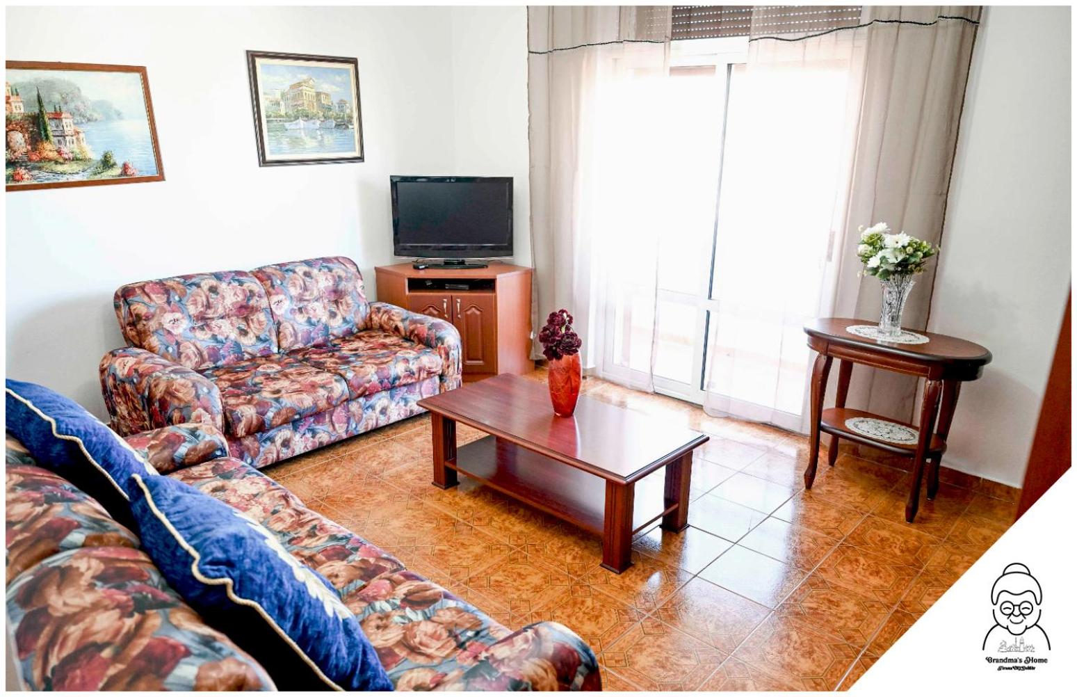 Grandma's Home Tirana City Center