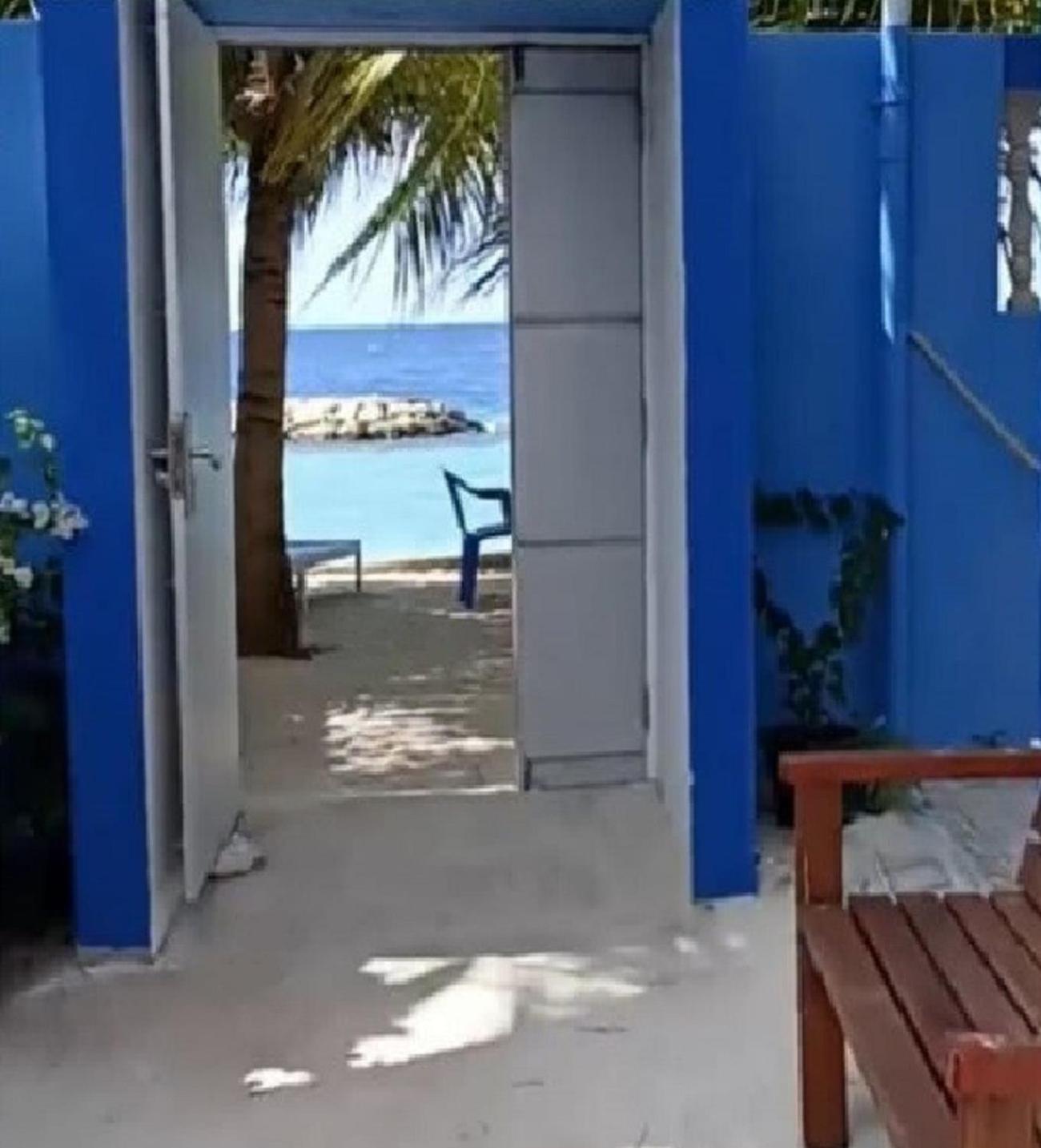 Kendhoo holidays