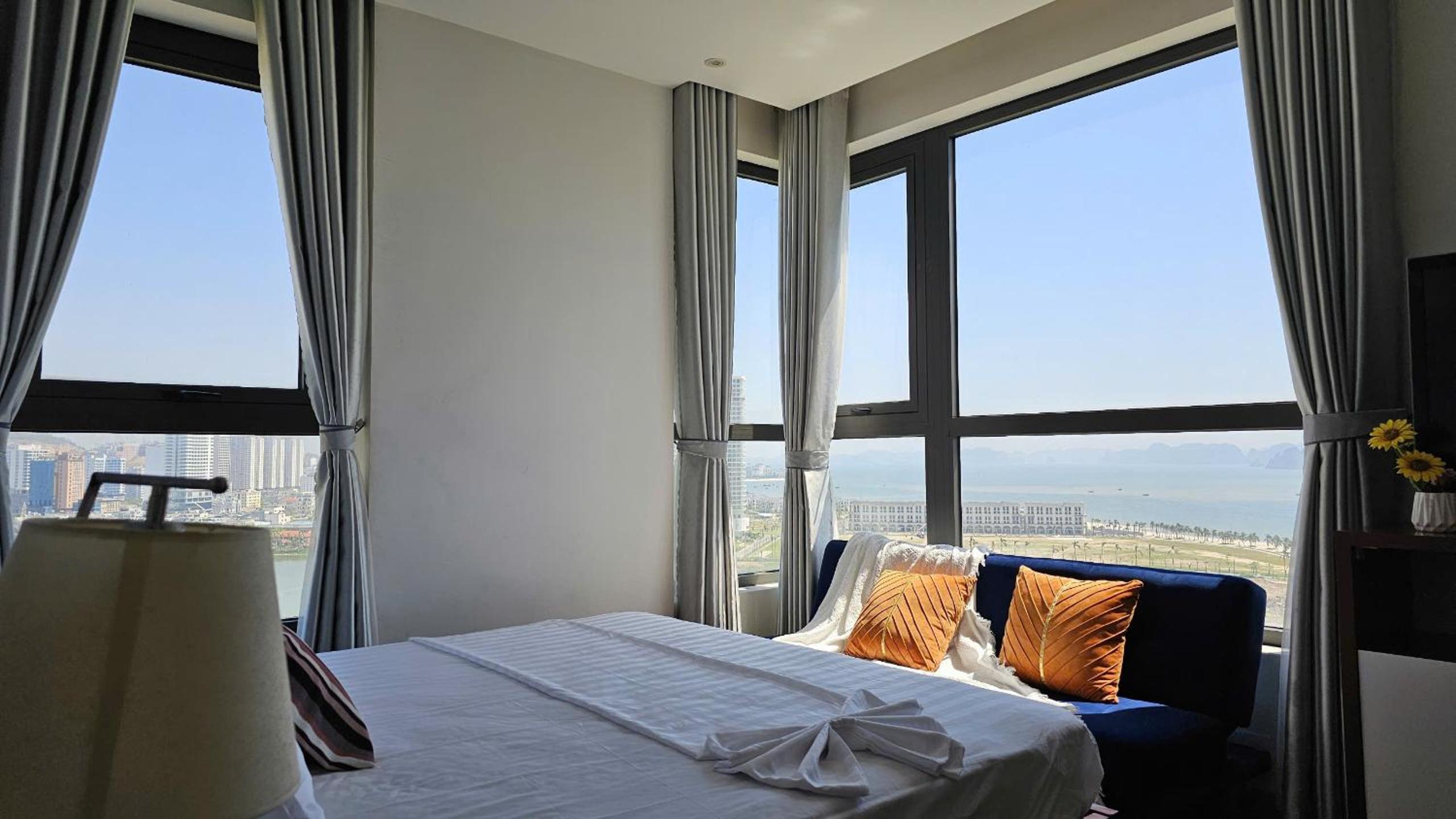 Greenbay Premium homestay Hạ Long Bay view 4