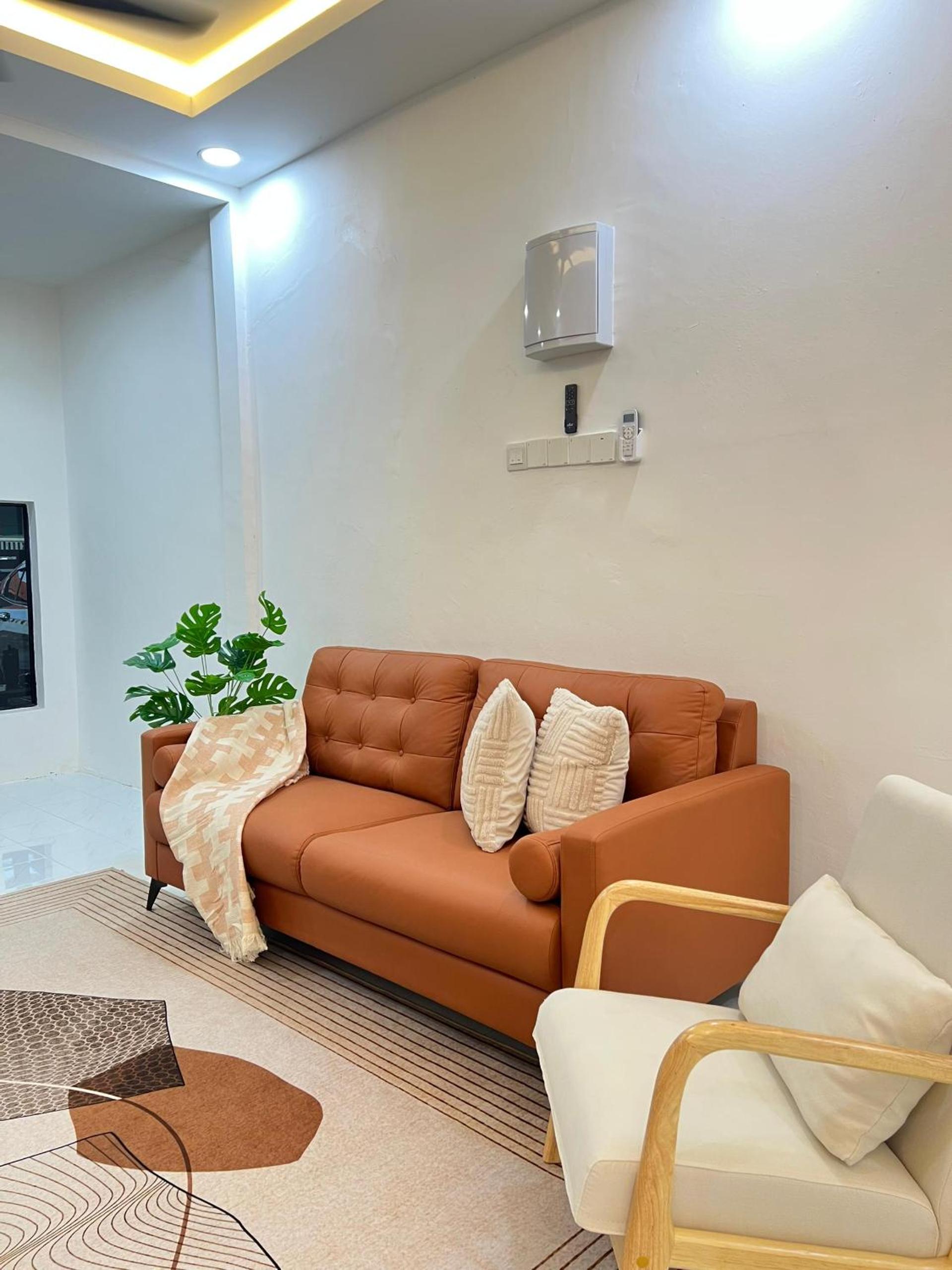 Ayaani Homestay