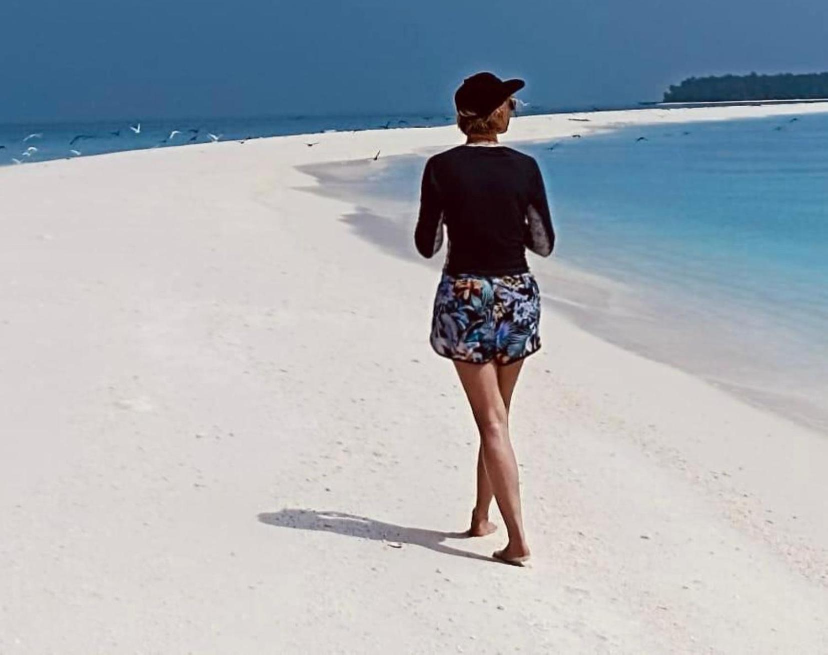 Kendhoo holidays