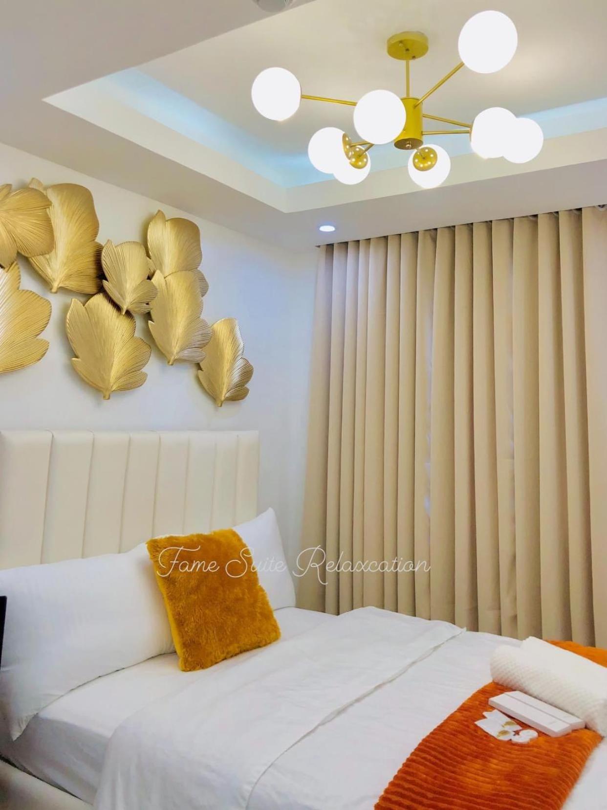 Stylish 2BR Condo Fame Suite Relaxcation view 2