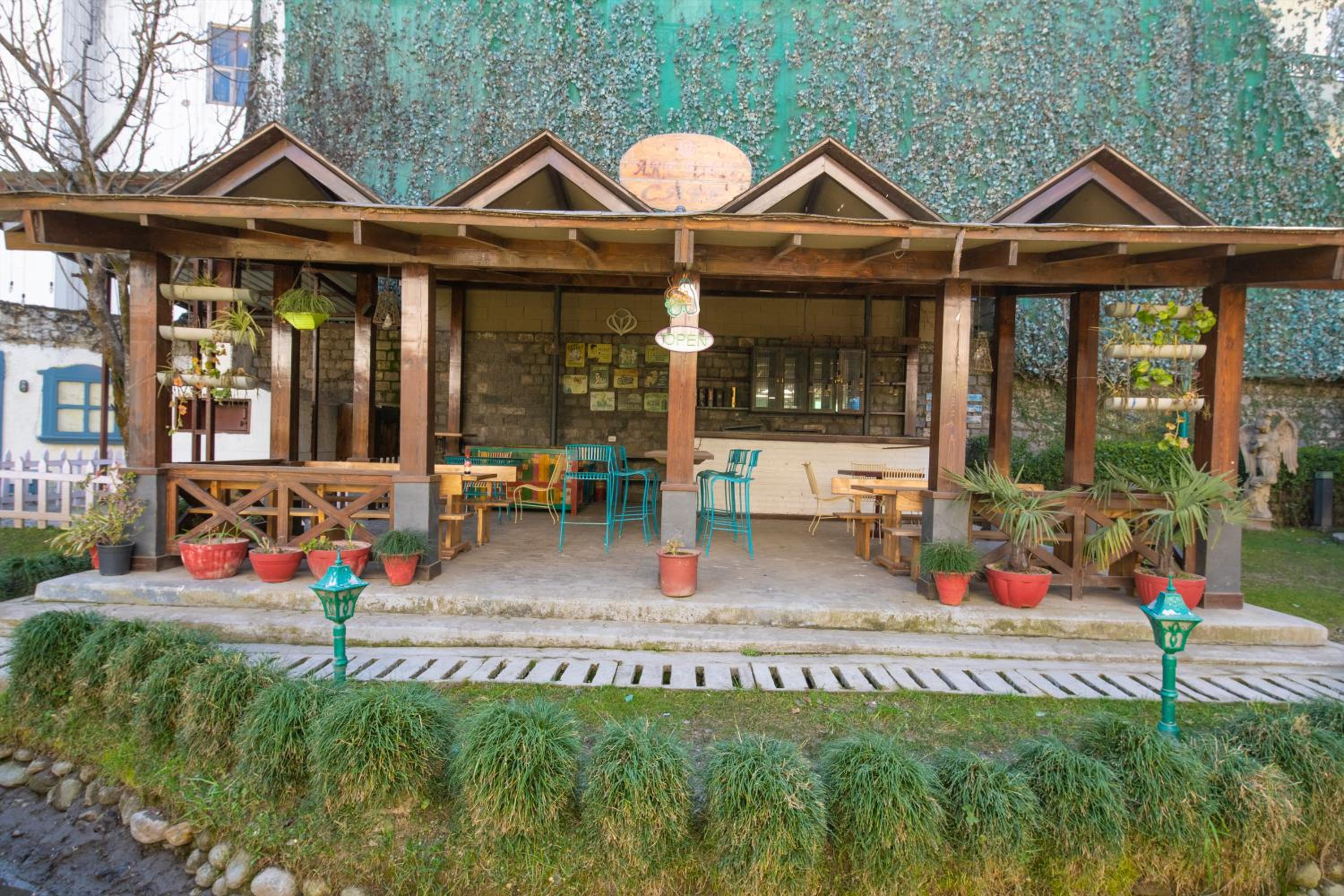 Rock Manali by Vivaan view 3