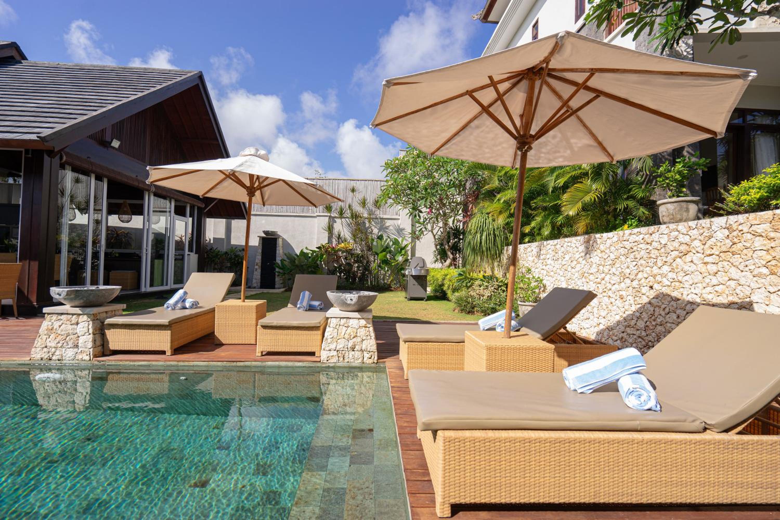 Villa VB view 3