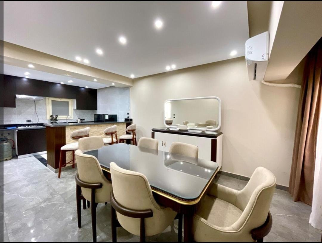 القاهرة كورنيش النيل ابراج المعادي ستار Cairo - Maadi Star Towers