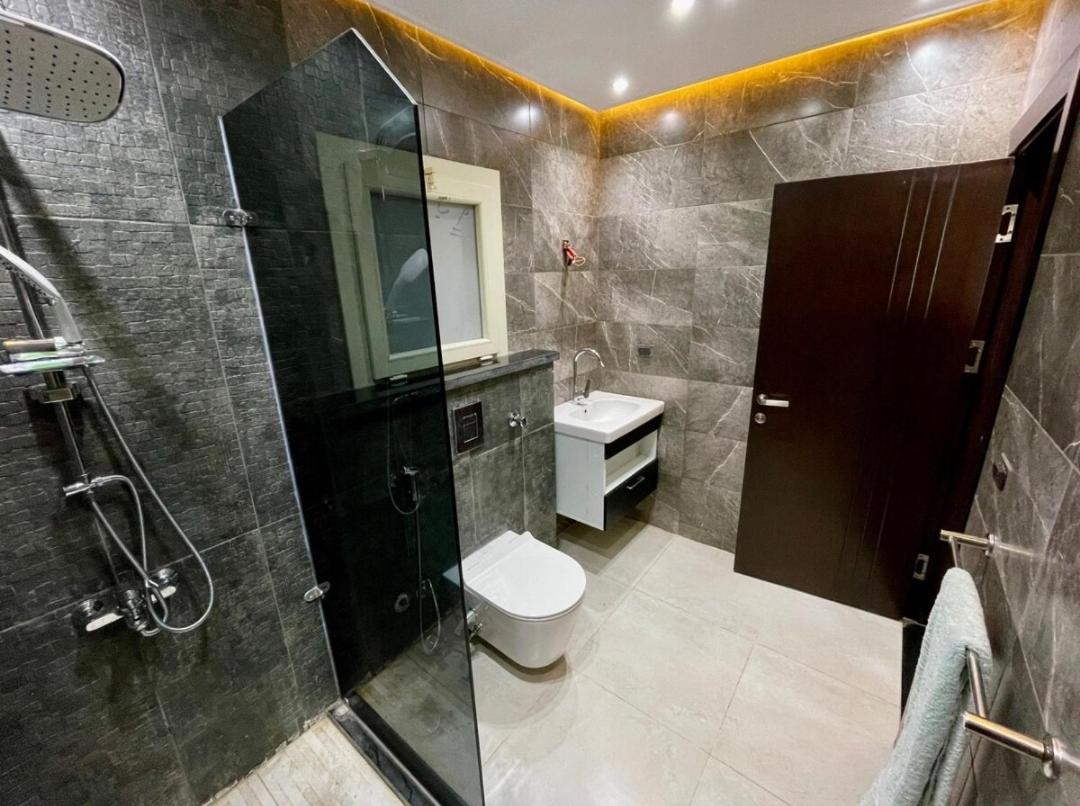 القاهرة كورنيش النيل ابراج المعادي ستار Cairo - Maadi Star Towers