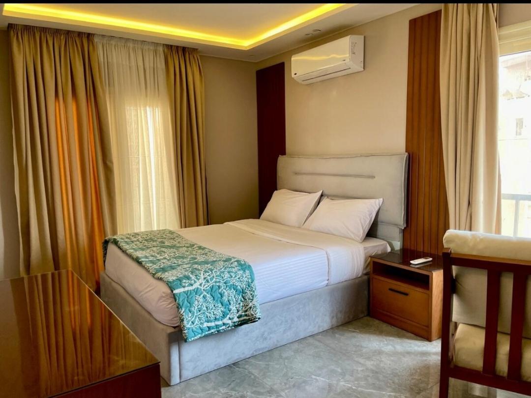 القاهرة كورنيش النيل ابراج المعادي ستار Cairo - Maadi Star Towers