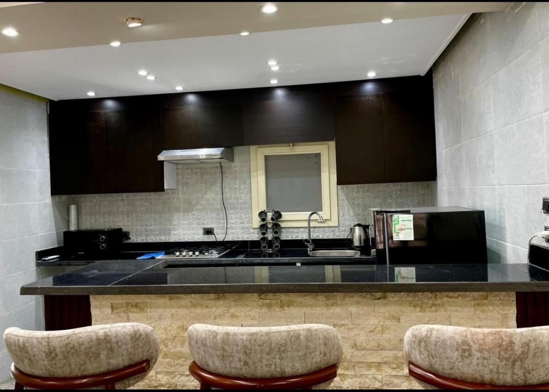 القاهرة كورنيش النيل ابراج المعادي ستار Cairo - Maadi Star Towers