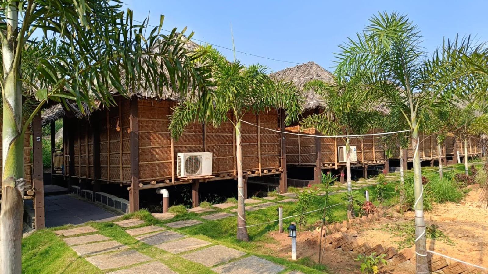 Goutham Guest House And Restaurant Hampi view 2