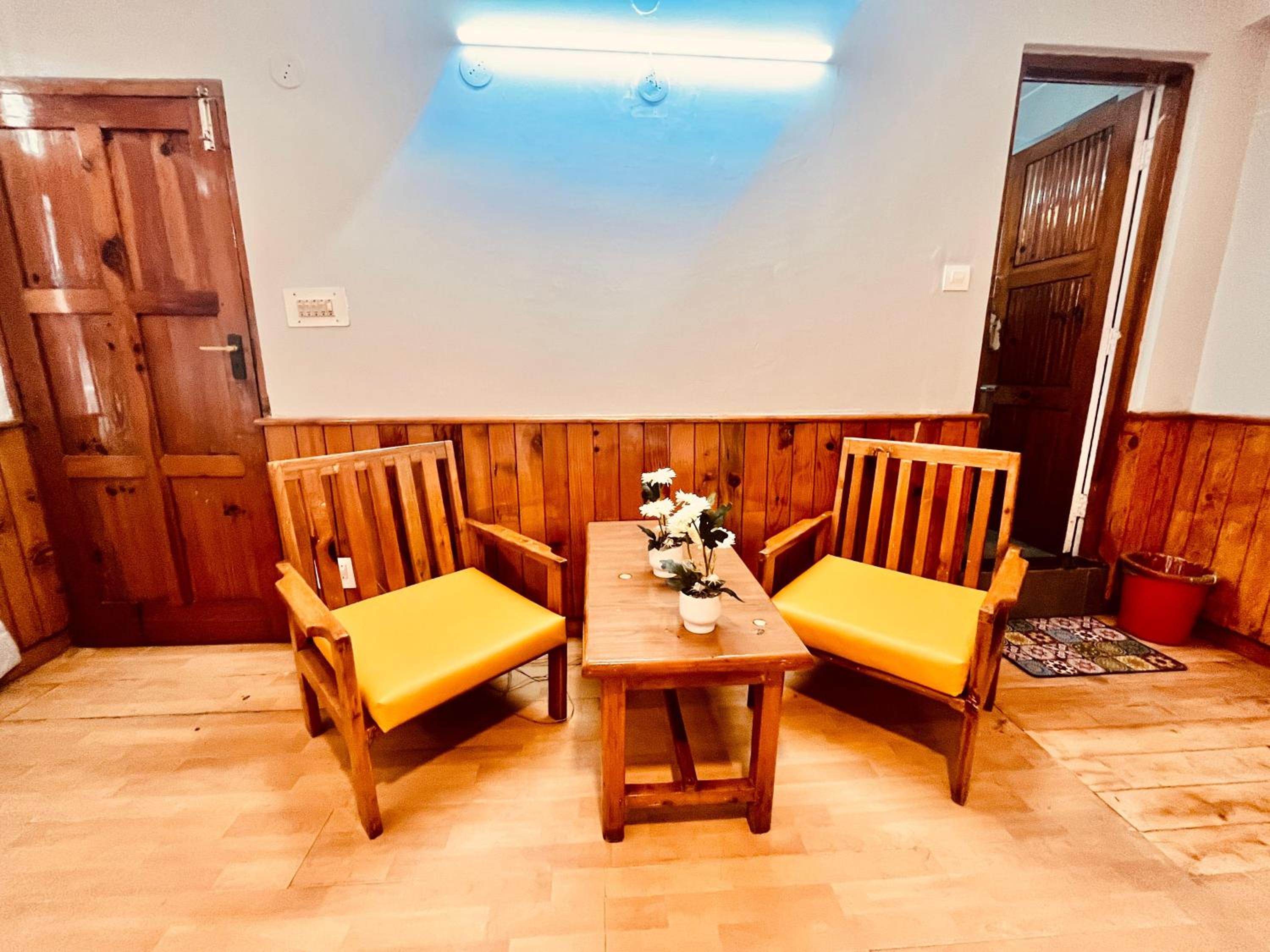 lounge