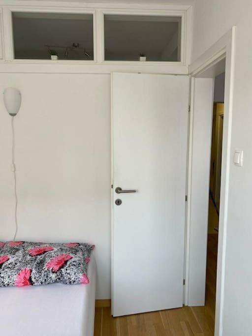 Apartment Lomea NADA