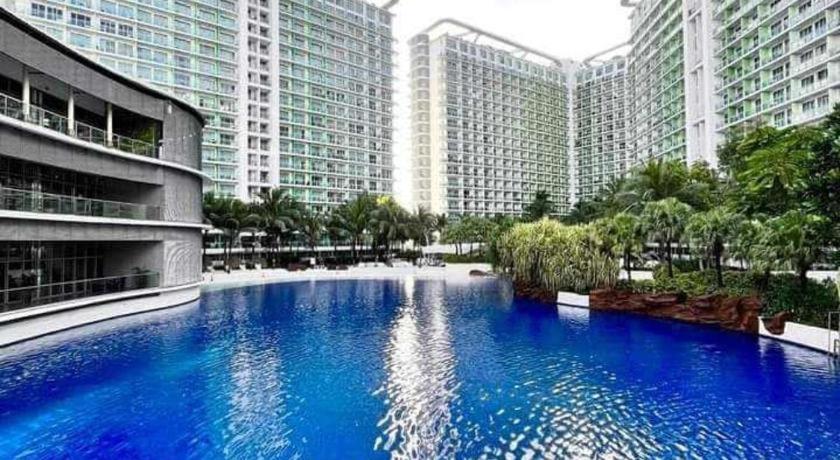 Azure Apartment