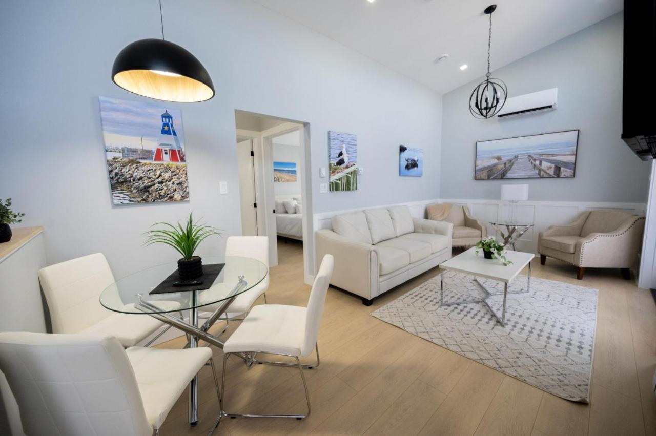The Dockside Suite