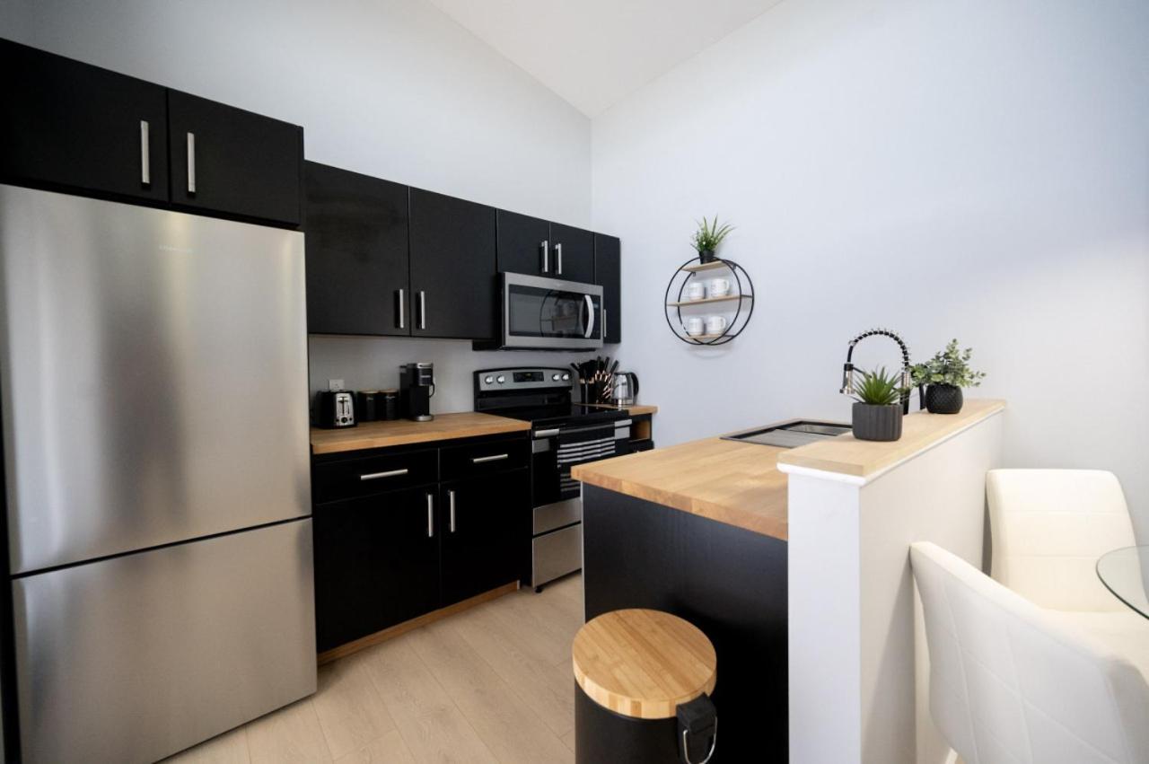 The Dockside Suite