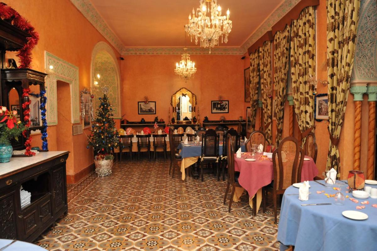 restaurant