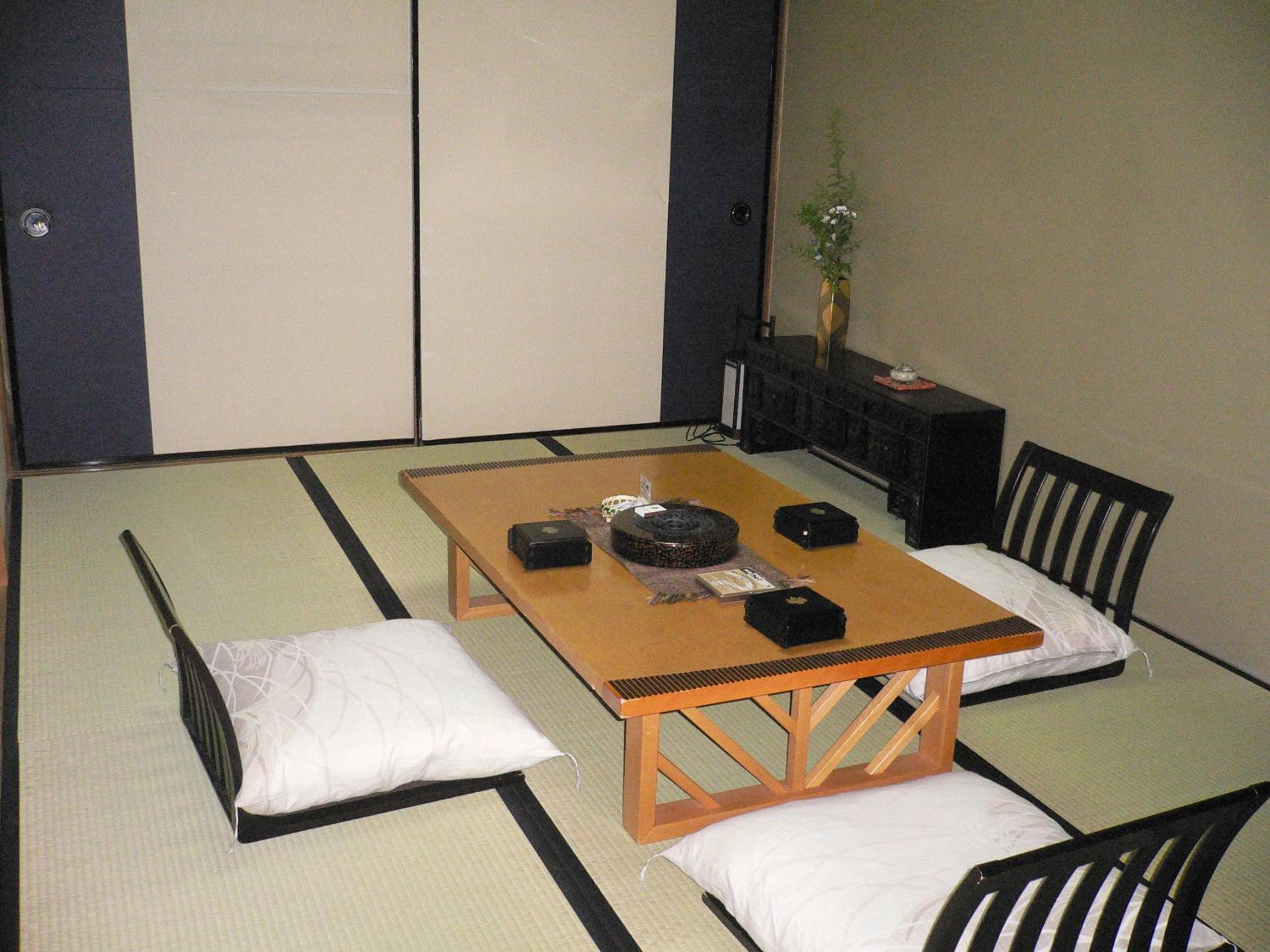 Okunikko Konishi Hotel
