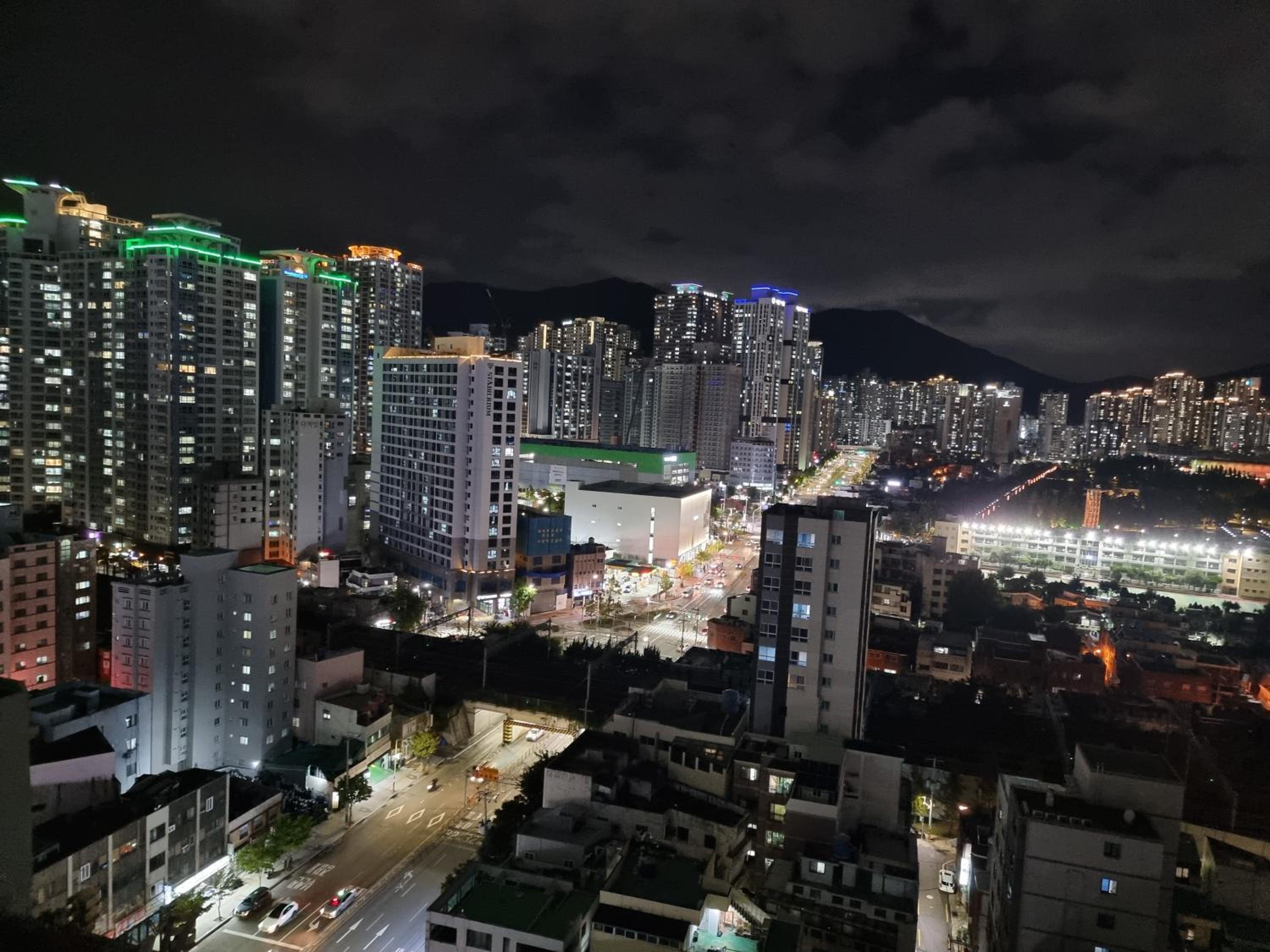 부산 서면 레지던스 신축 힐링 하우스