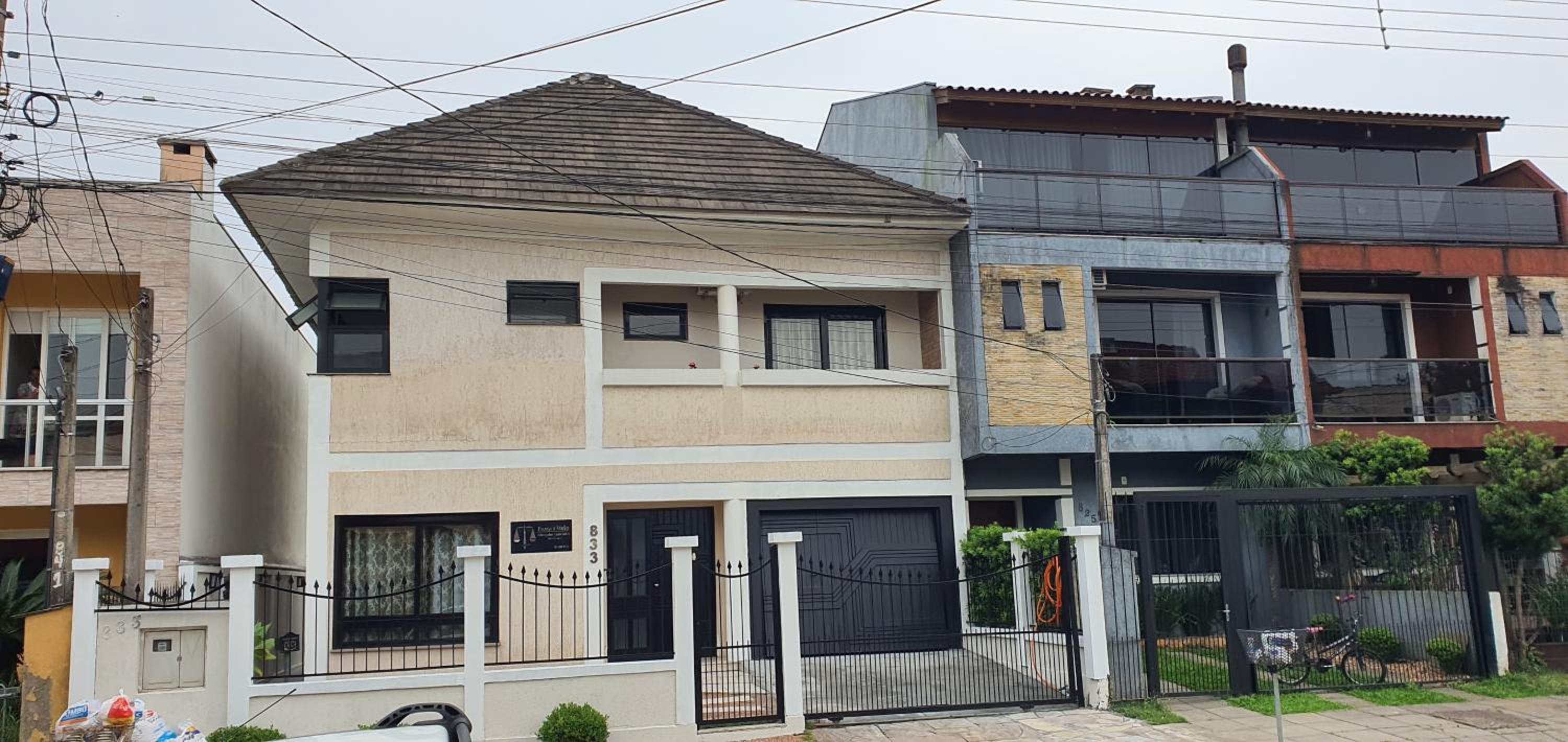 Casa-Ampla Porto Alegre-RS