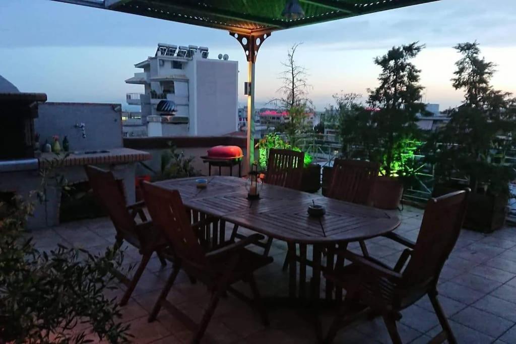 Top roof luxury studio near metro!