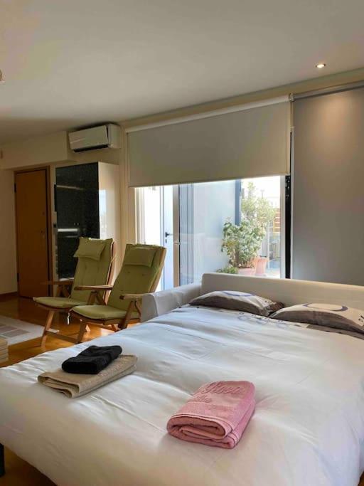 Top roof luxury studio near metro!