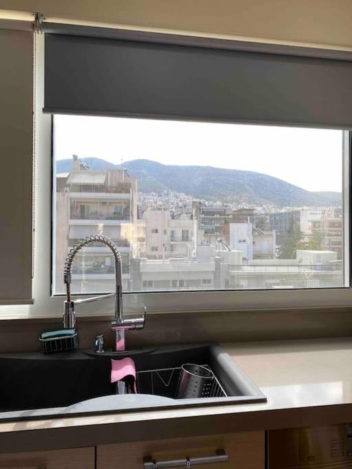 Top roof luxury studio near metro!