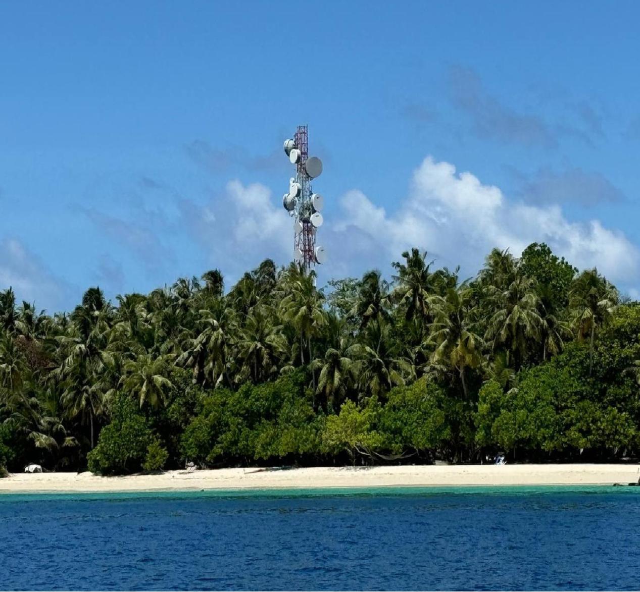 Kendhoo holidays