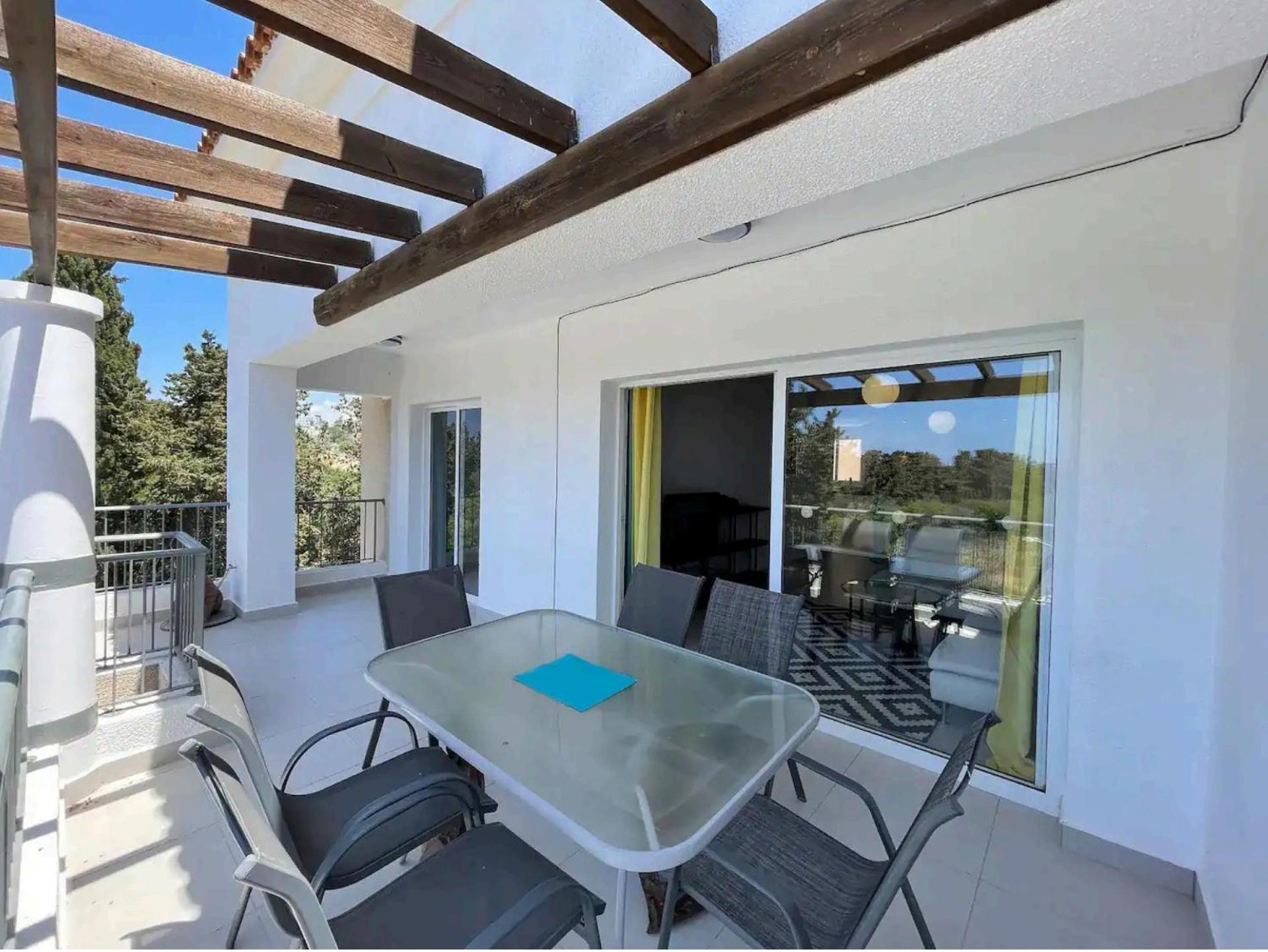 Lovely & Stylish! 3BR Specious Penthouse-Serenity Skyview