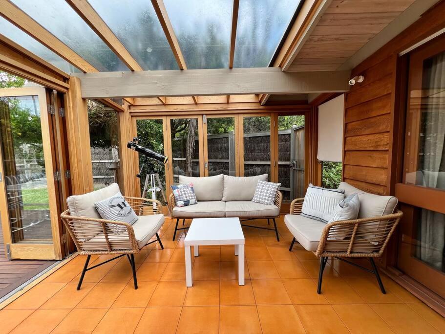 Blairgowrie Back Beach Bungalow