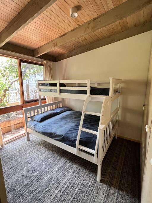 Blairgowrie Back Beach Bungalow
