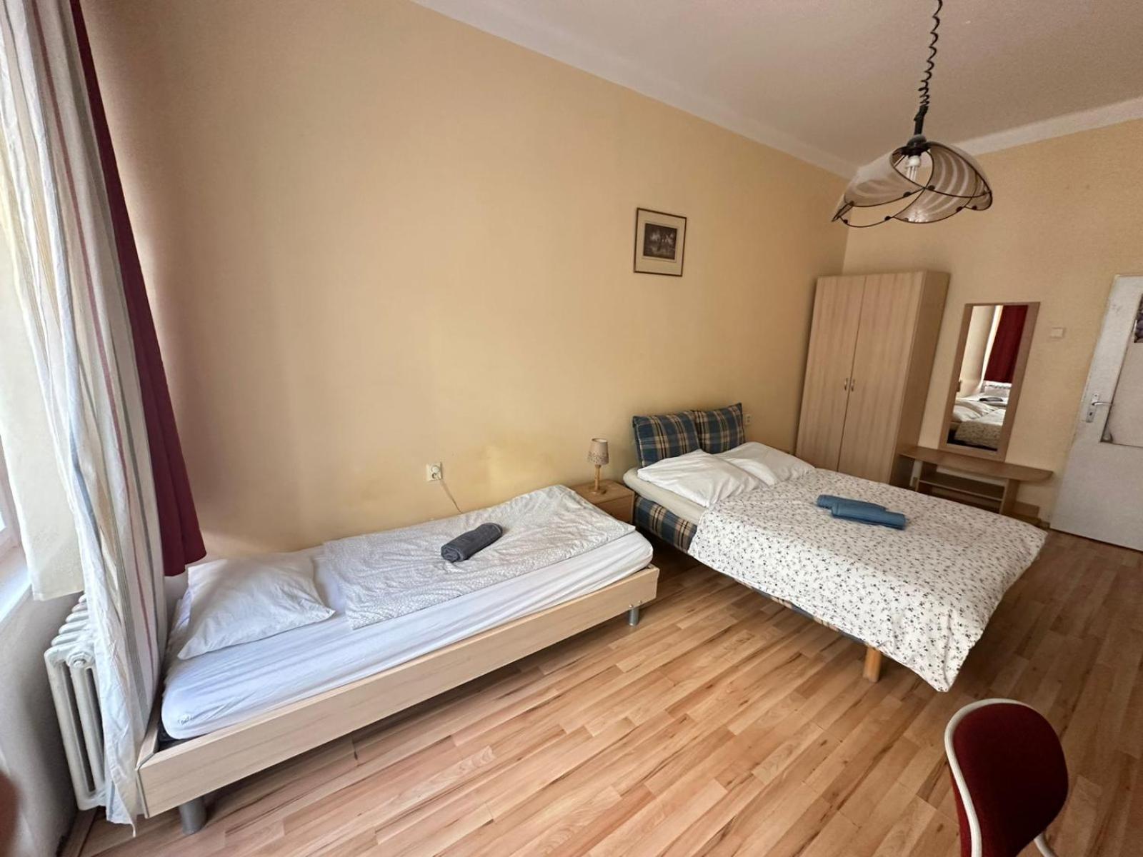 Rooms in the Center of Old Town